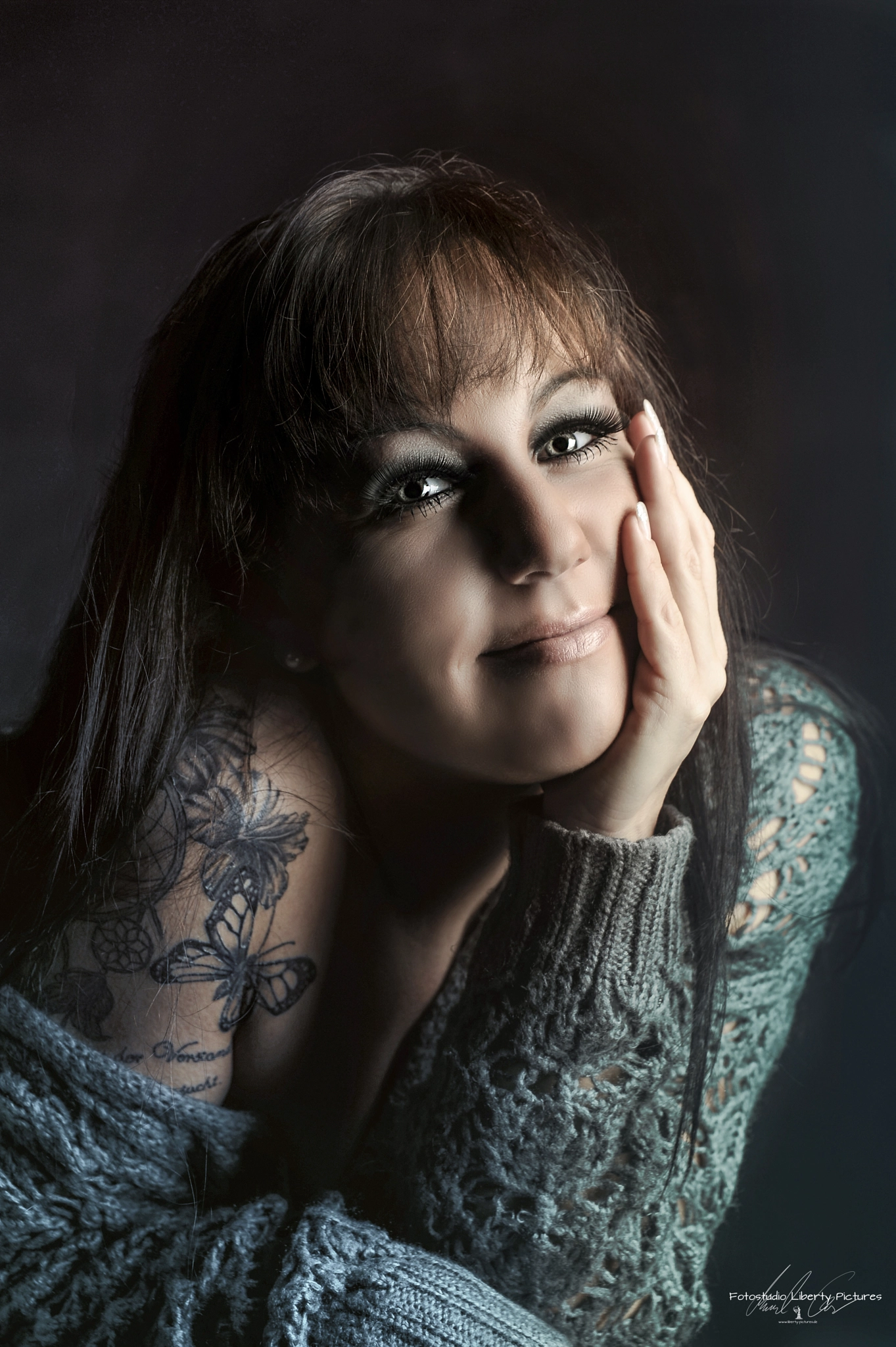 Sigma 24-70mm F2.8 EX DG HSM sample photo. ~ maren portrait ~ photography