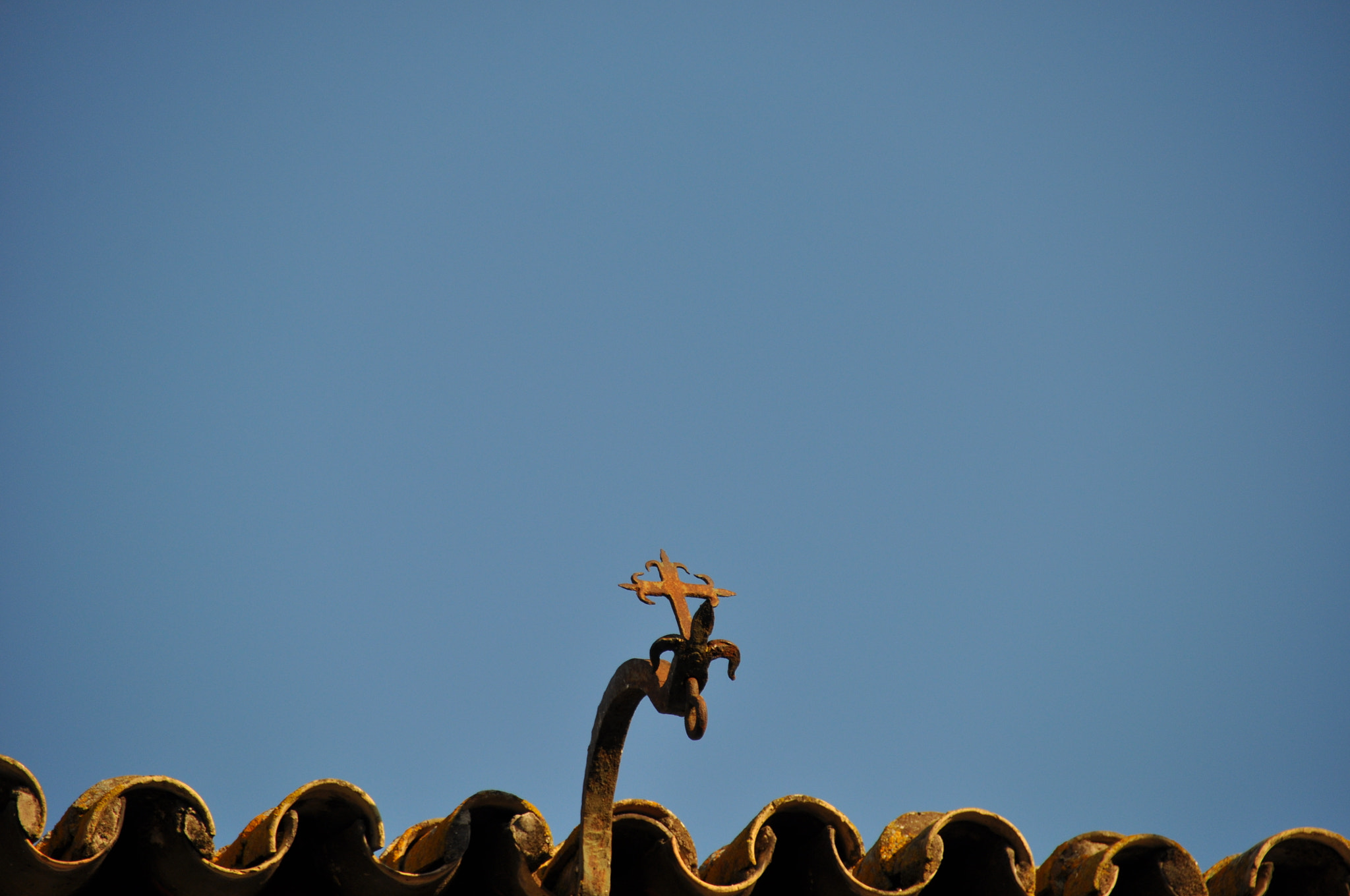 Sigma 18-200mm F3.5-6.3 II DC OS HSM sample photo. Cielo con cruz photography