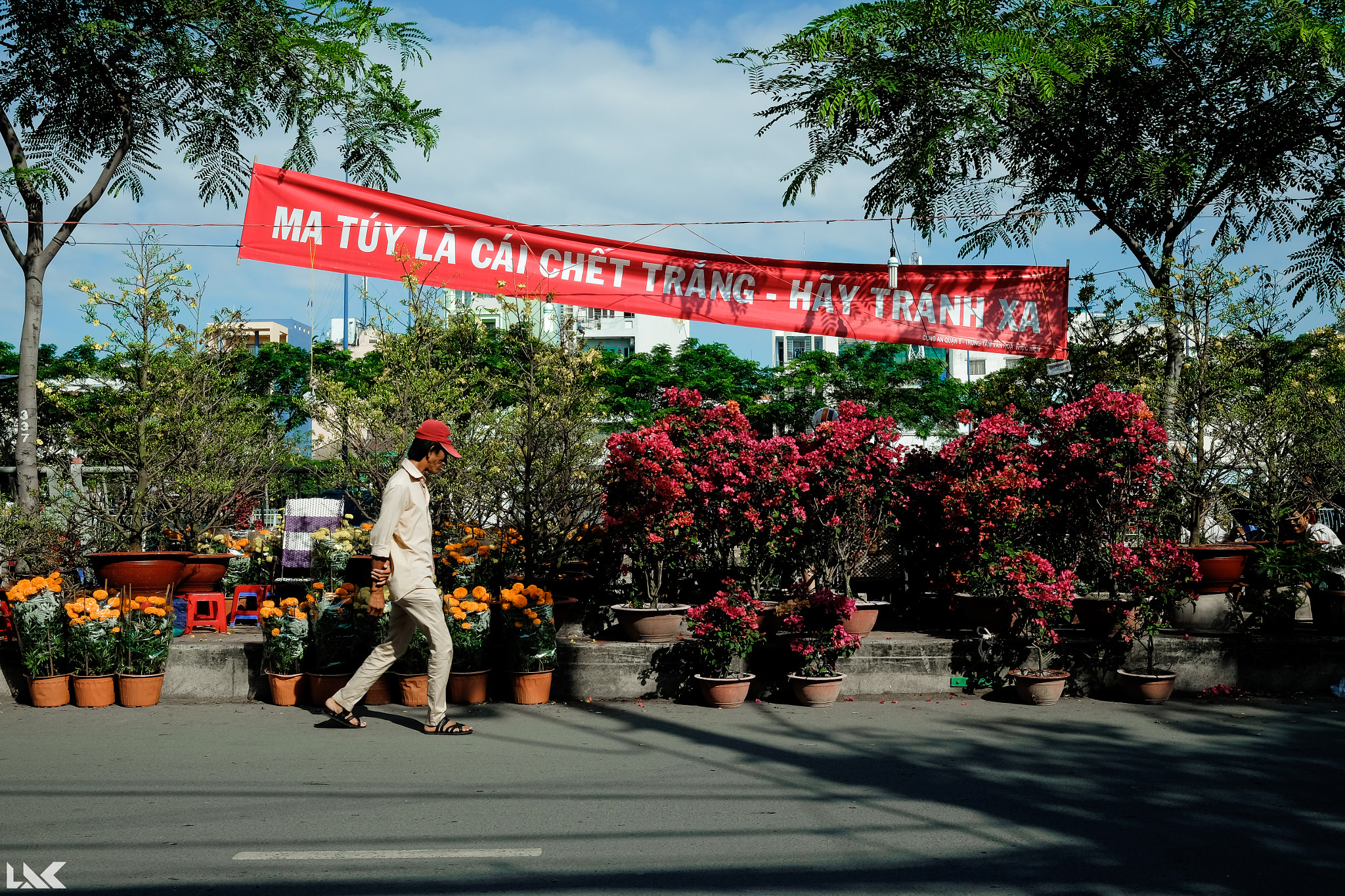 Fujifilm X-T10 + Fujifilm XF 23mm F1.4 R sample photo. Chợ hoa bến bình Đông sáng 29 tết [26.01.2017] photography