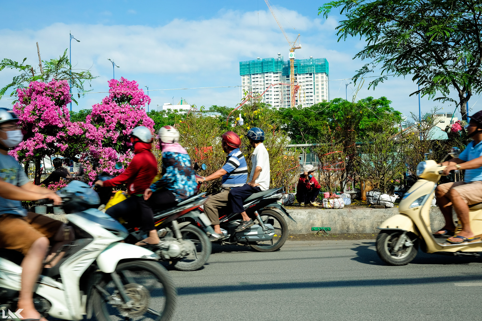 Fujifilm X-T10 + Fujifilm XF 23mm F1.4 R sample photo. Chợ hoa bến bình Đông sáng 29 tết [26.01.2017] photography