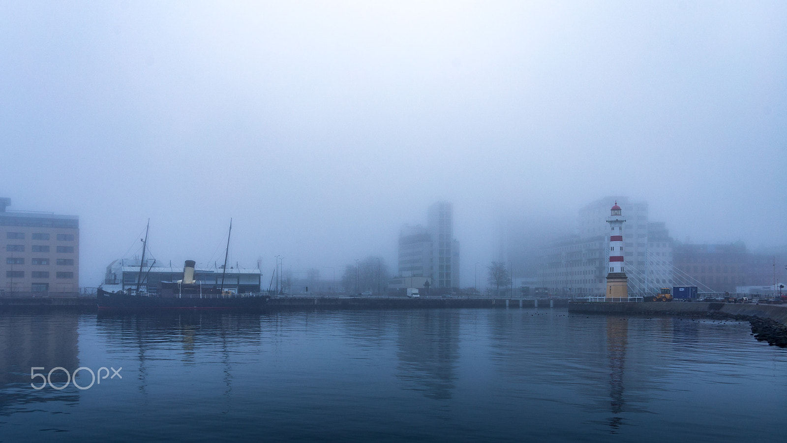 Canon EF 24-85mm F3.5-4.5 USM sample photo. Enjoy the calm photography