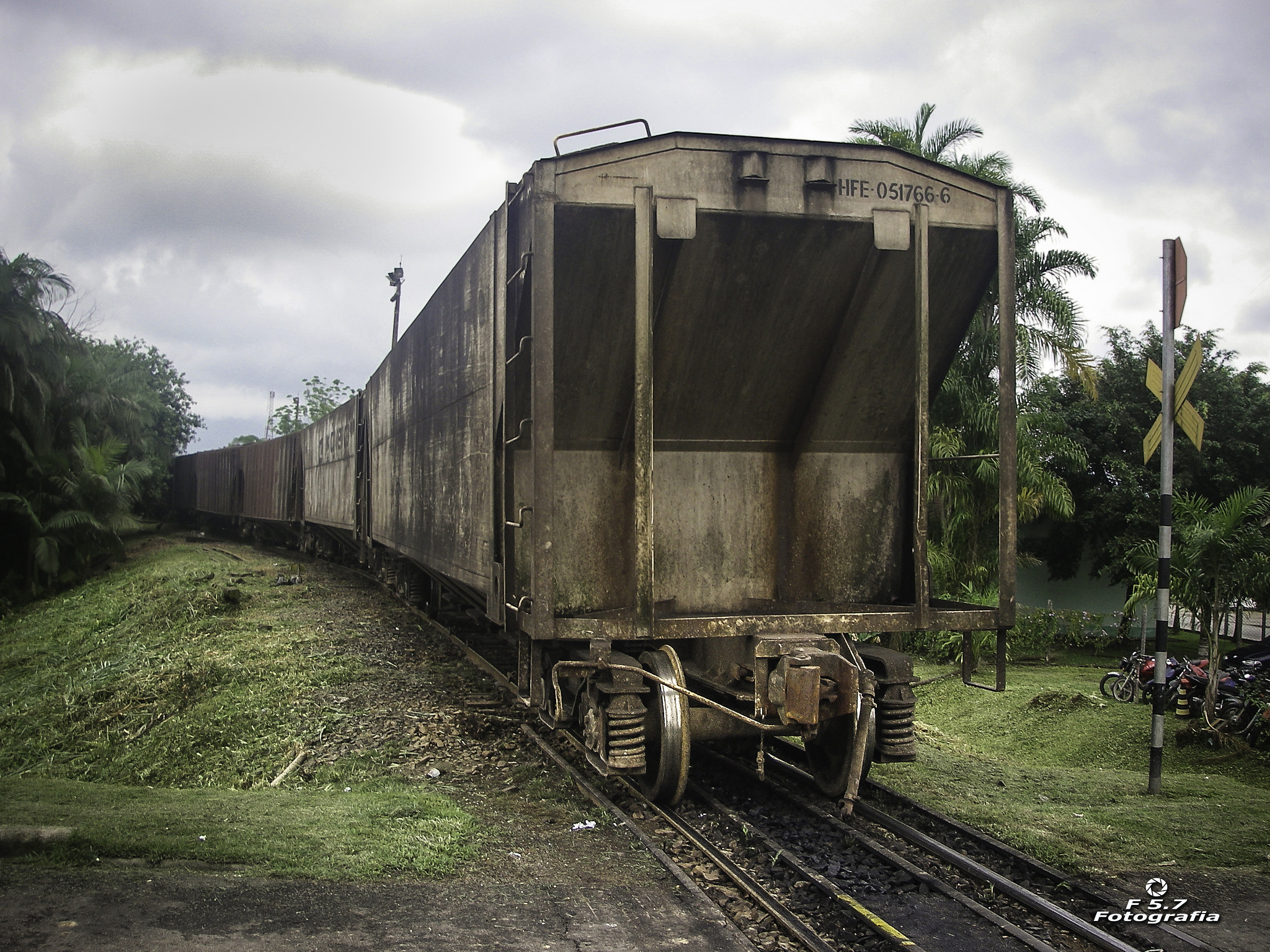 Pentax OPTIO W10 sample photo. Wagons - morretes - paraná - brasil photography