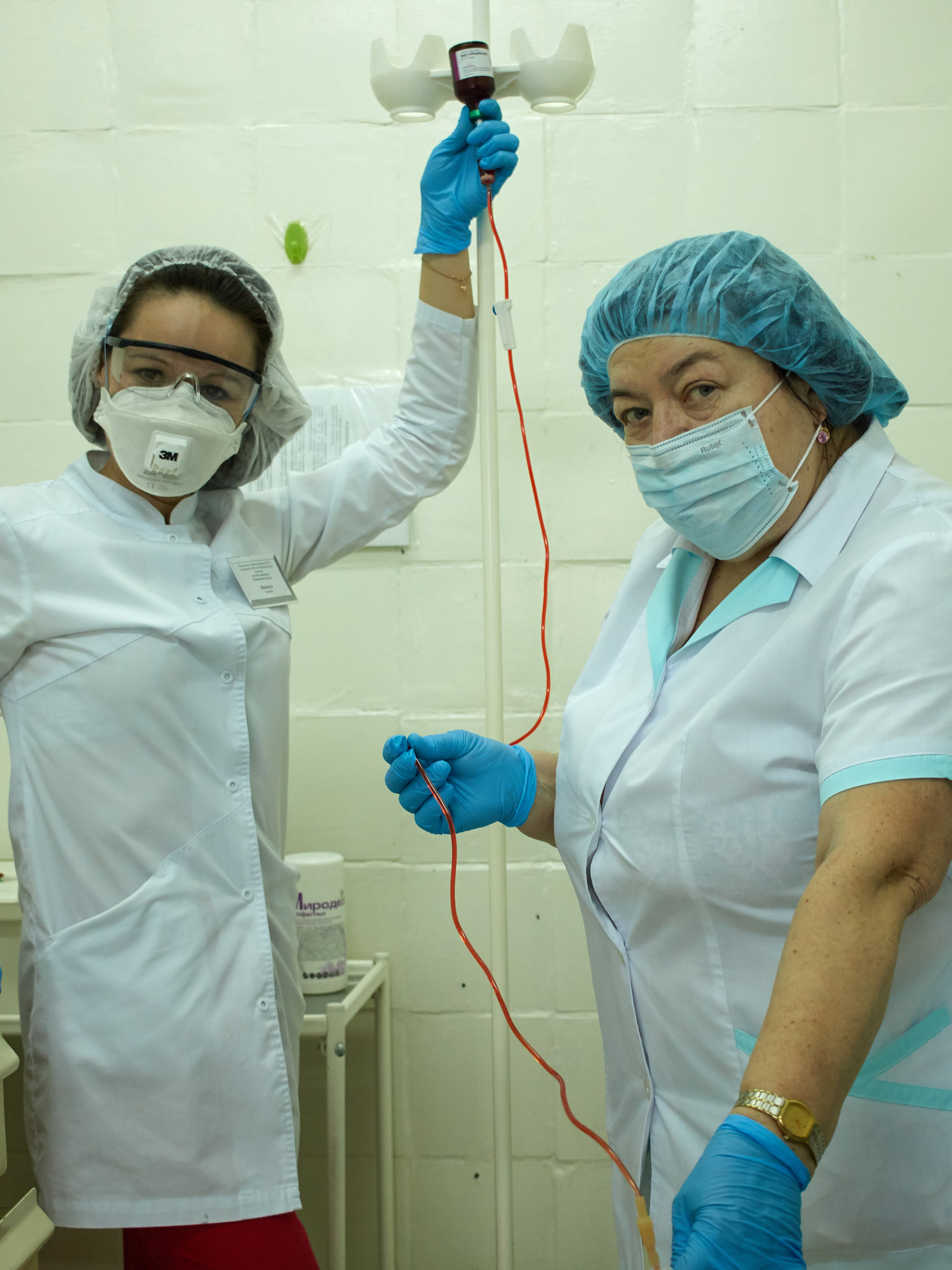 Canon EF-S 24mm F2.8 STM sample photo. Nurses at work photography