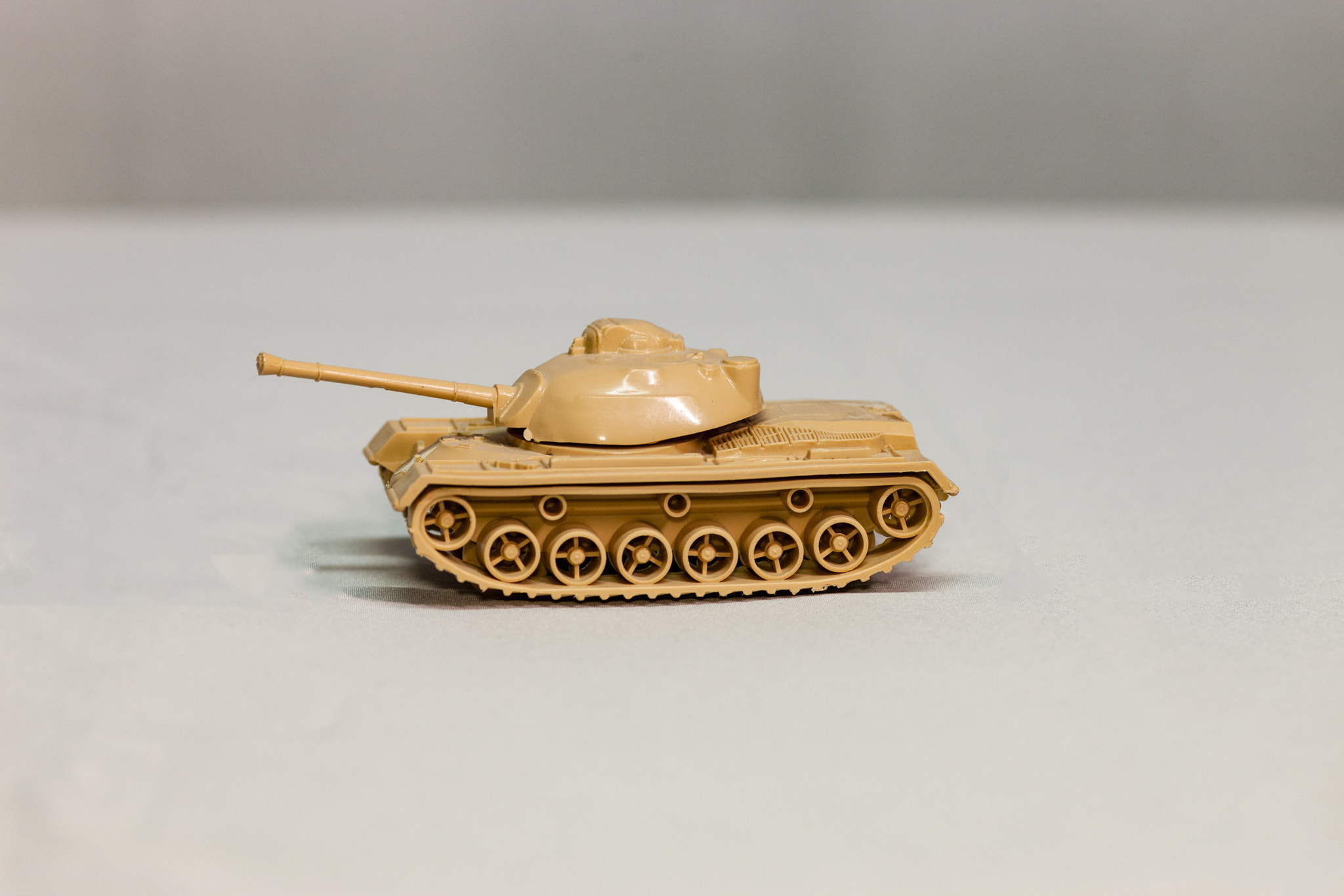 Canon EF 100mm F2.0 USM sample photo. Armor 4 photography