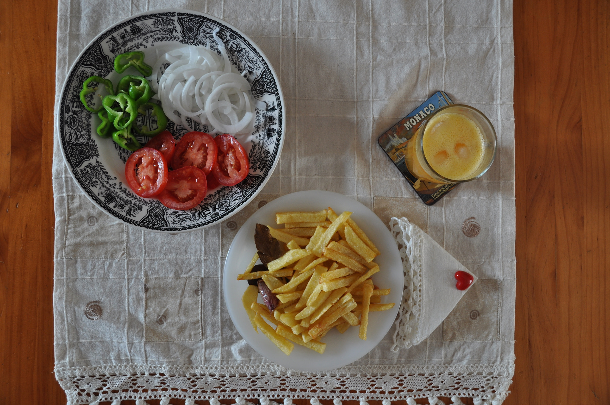 Sigma 18-200mm F3.5-6.3 II DC OS HSM sample photo. Mediterranean brunch photography