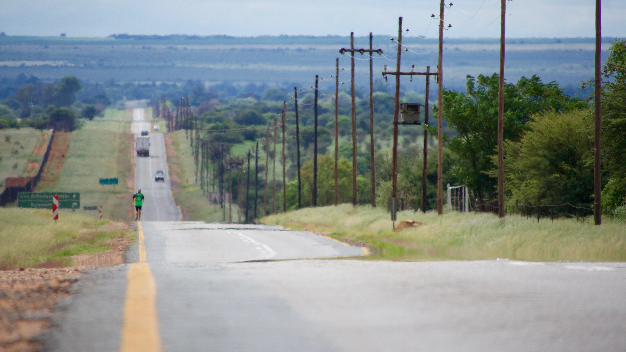 Panasonic Lumix DMC-GH4 sample photo. Run around the planet photography