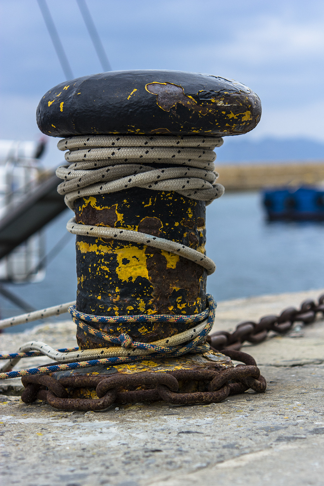 Nikon AF-S Micro-Nikkor 60mm F2.8G ED sample photo. Chania harbour photography