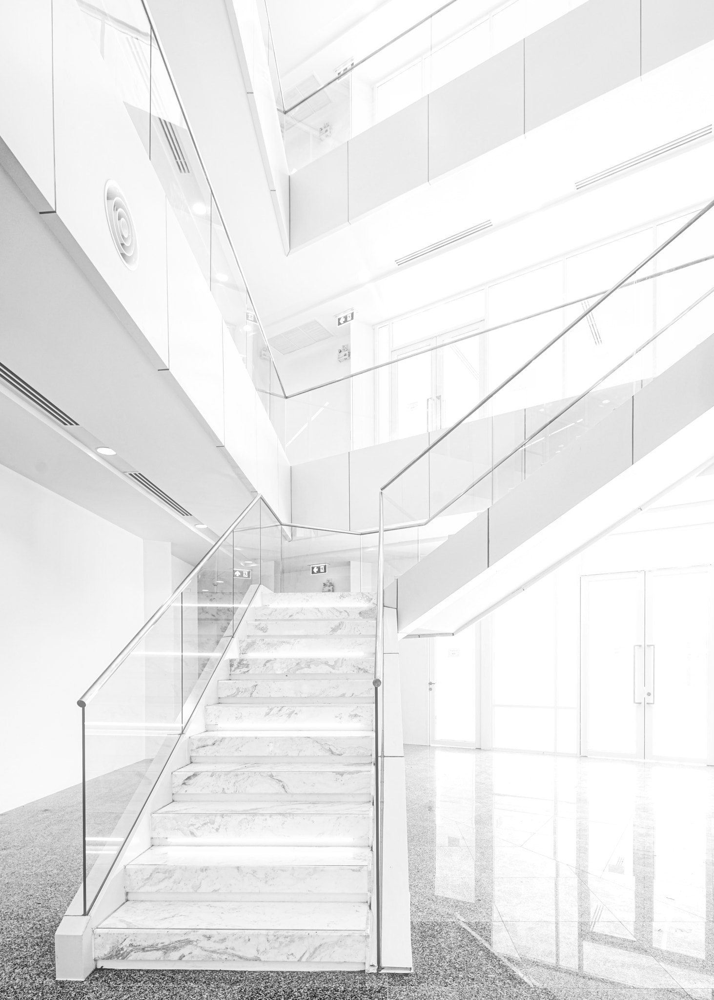 17mm F4 sample photo. Staircase photography
