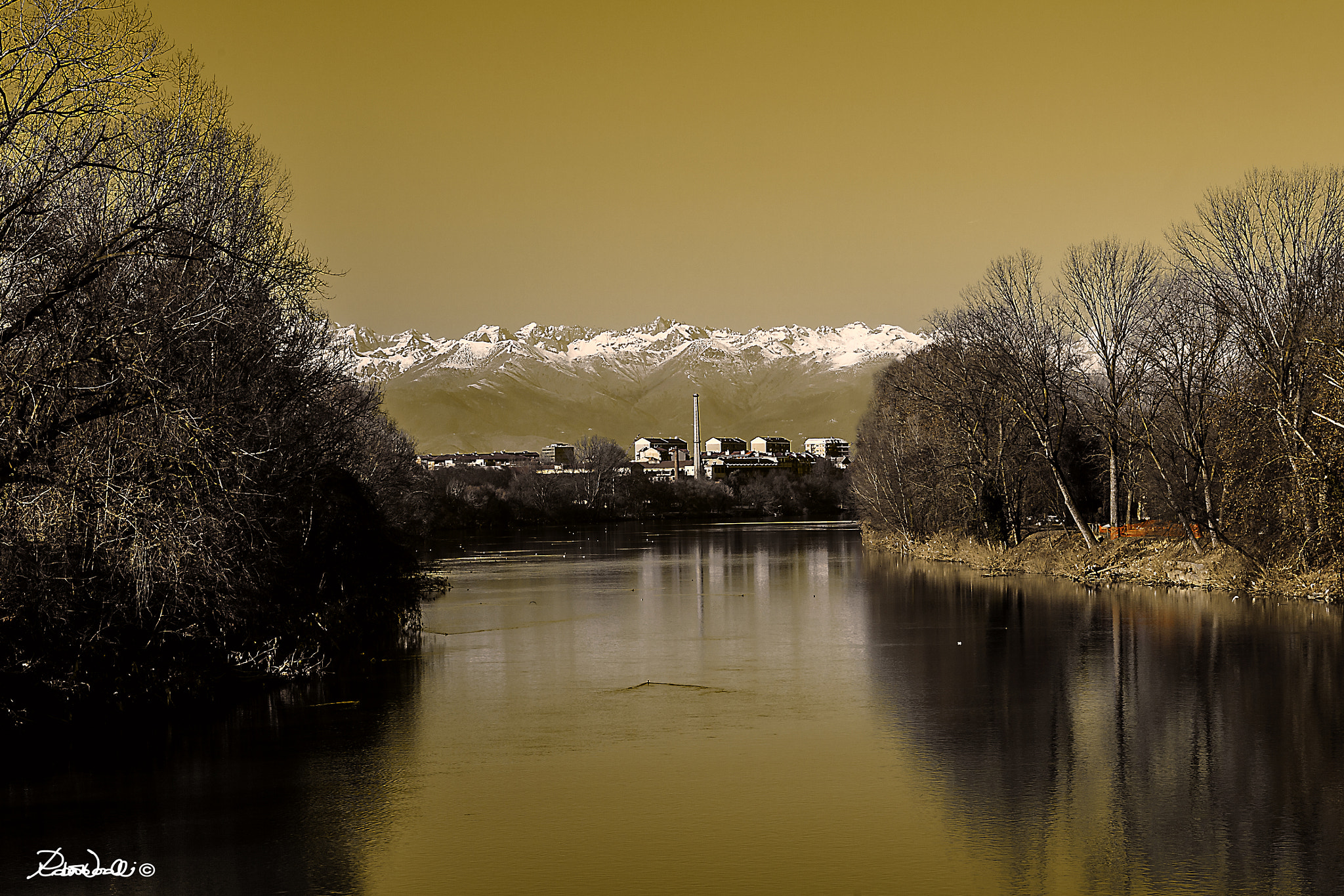 EF28-70mm f/2.8L USM sample photo. River photography