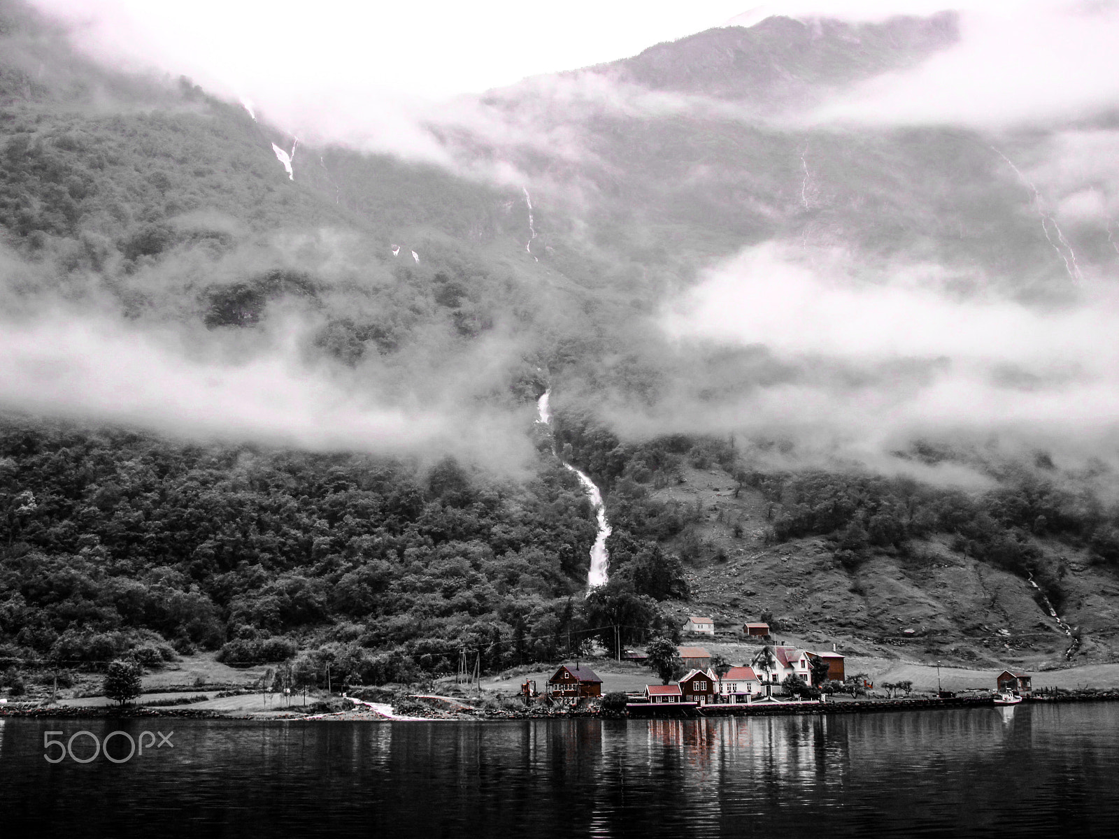 Canon PowerShot A2100 IS sample photo. Village in norway.fjord photography