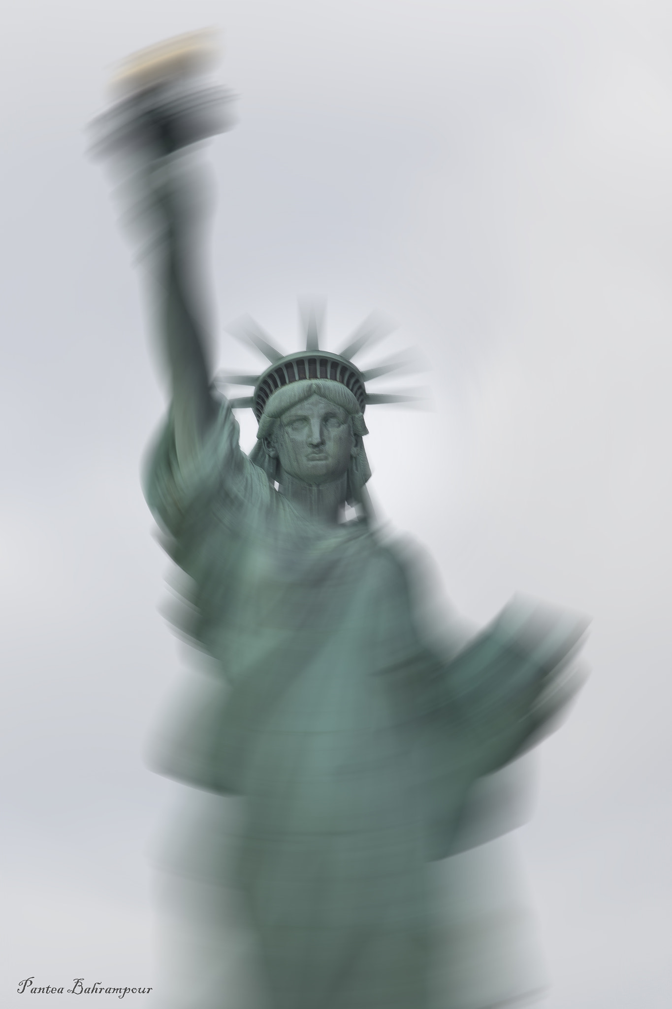 Canon EF 70-200mm F4L USM sample photo. Statue of liberty photography