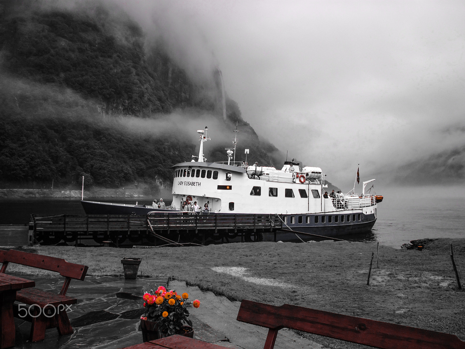 Canon PowerShot A2100 IS sample photo. Ship "lady elisabeth".norway photography