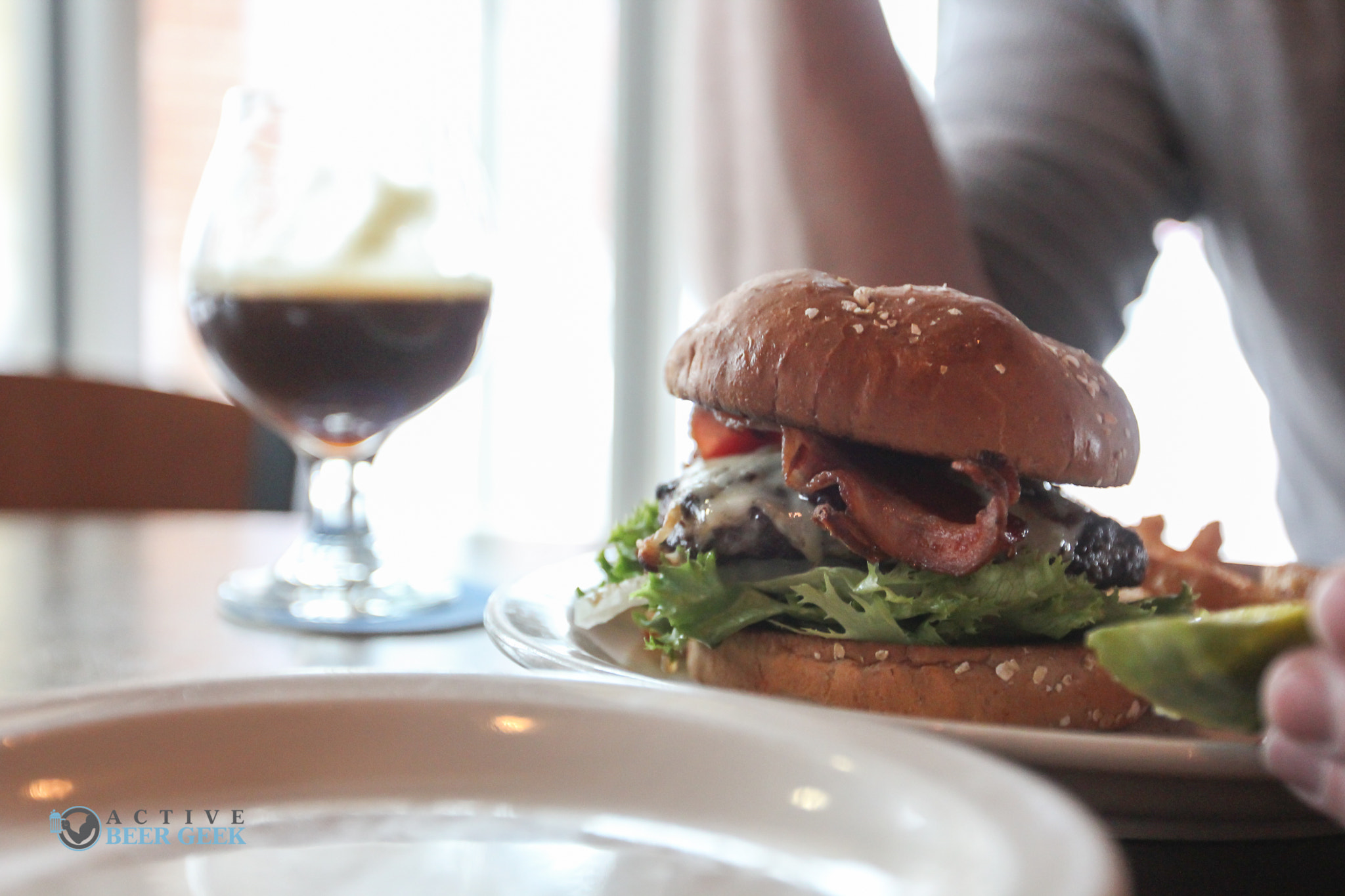 Canon EF 16-35mm F2.8L II USM sample photo. Sebago brewing lunch photography