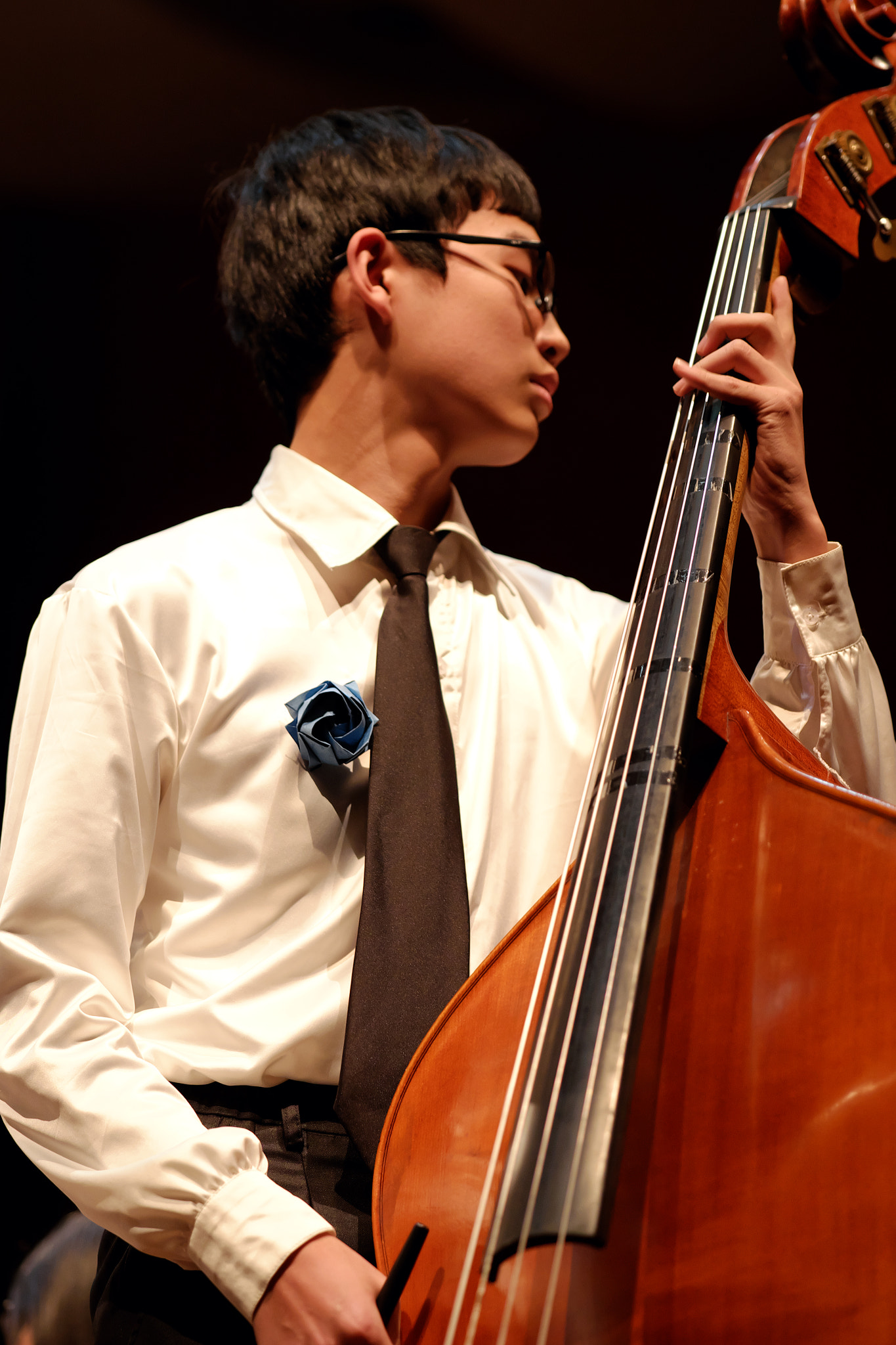 Fujifilm X-T10 + Fujifilm XF 90mm F2 R LM WR sample photo. Boy and cello photography