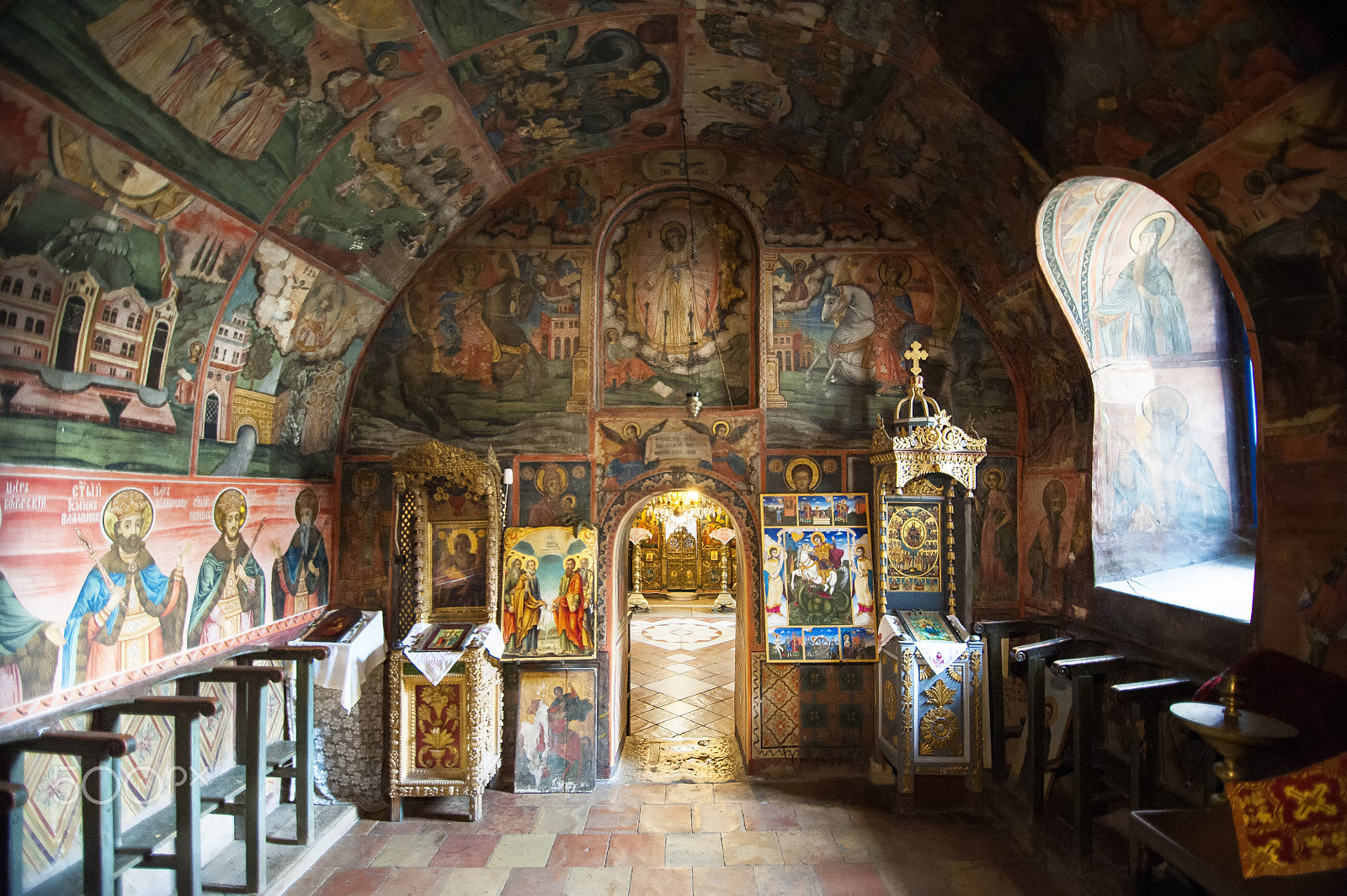 Nikon D700 + Tokina AT-X Pro 11-16mm F2.8 DX II sample photo. Interior of the preobrazhenski monastery. bulgaria photography