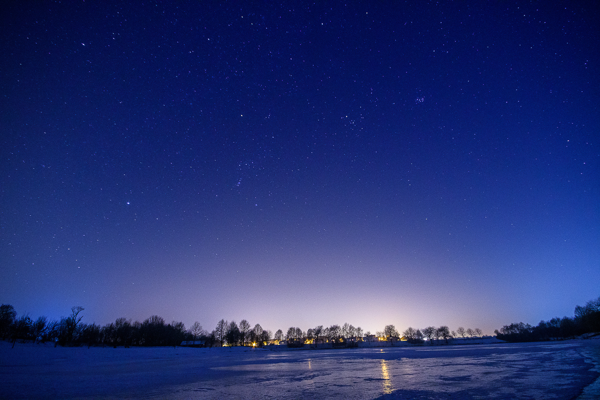 Sigma 10-20mm F4-5.6 EX DC HSM sample photo. Starnight at emmeringer weiher photography