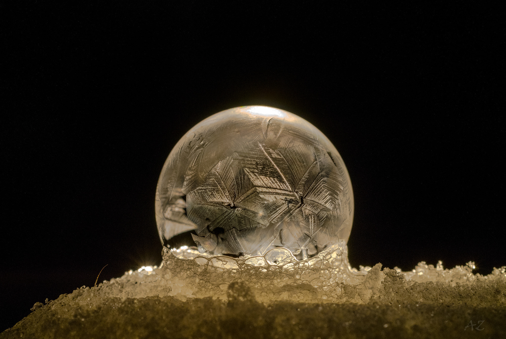 MACRO 50mm F2.8 sample photo. Frozen bubble photography