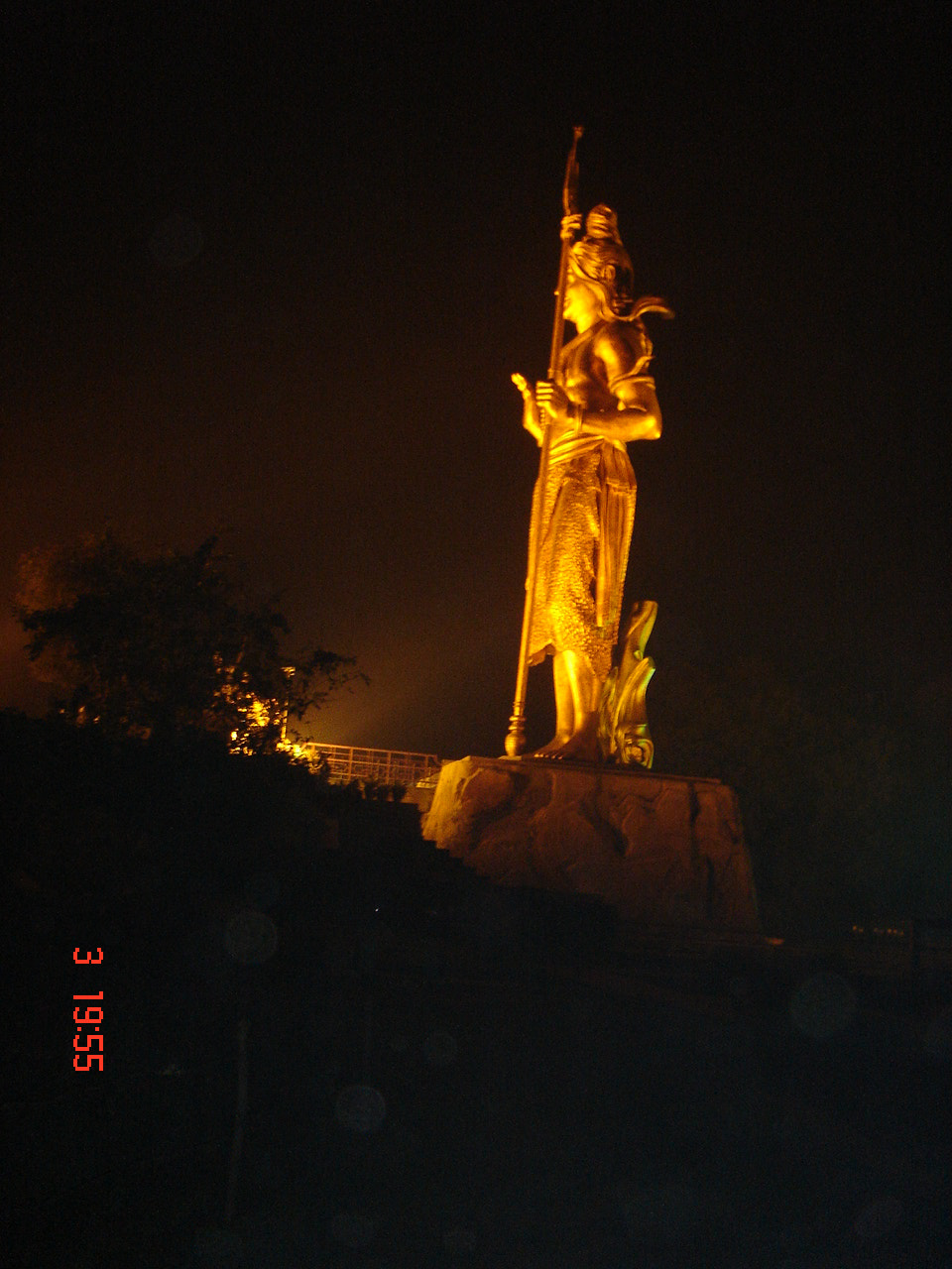 Sony DSC-F88 sample photo. Shiv statue, new delhi photography