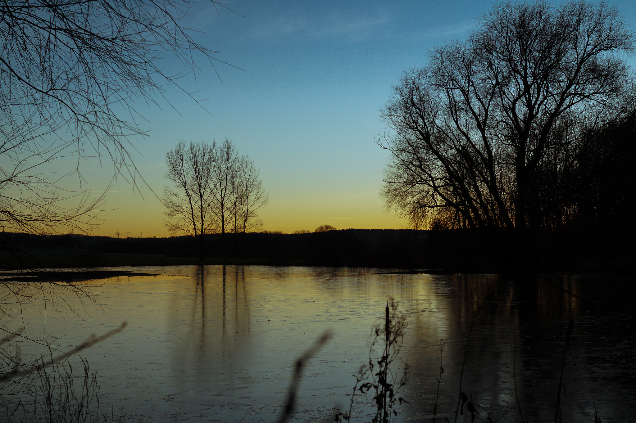 Sony SLT-A58 sample photo. Sunset at frozen lake photography