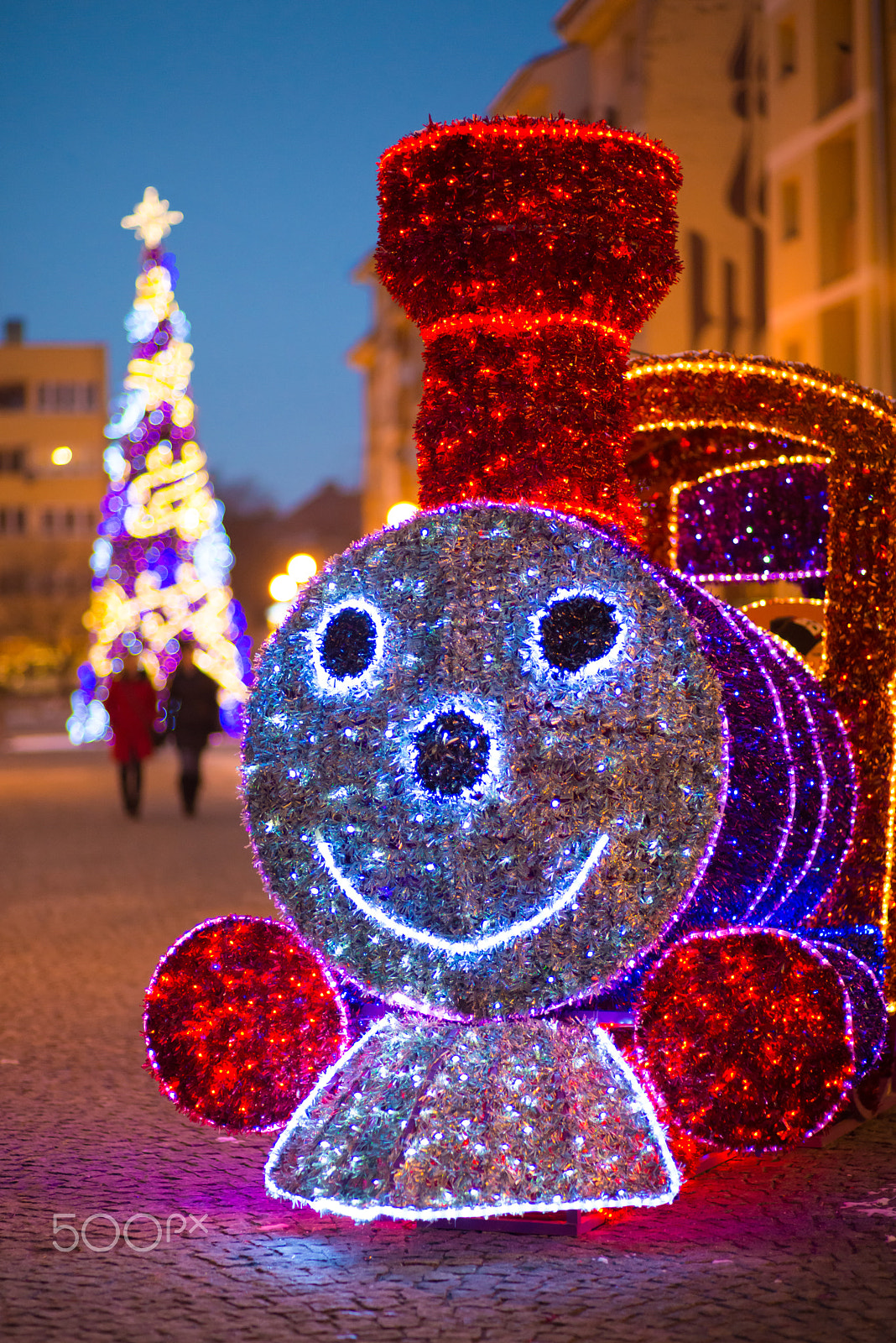 ZEISS Planar T* 85mm F1.4 sample photo. Christmas lights in legnica, poland photography
