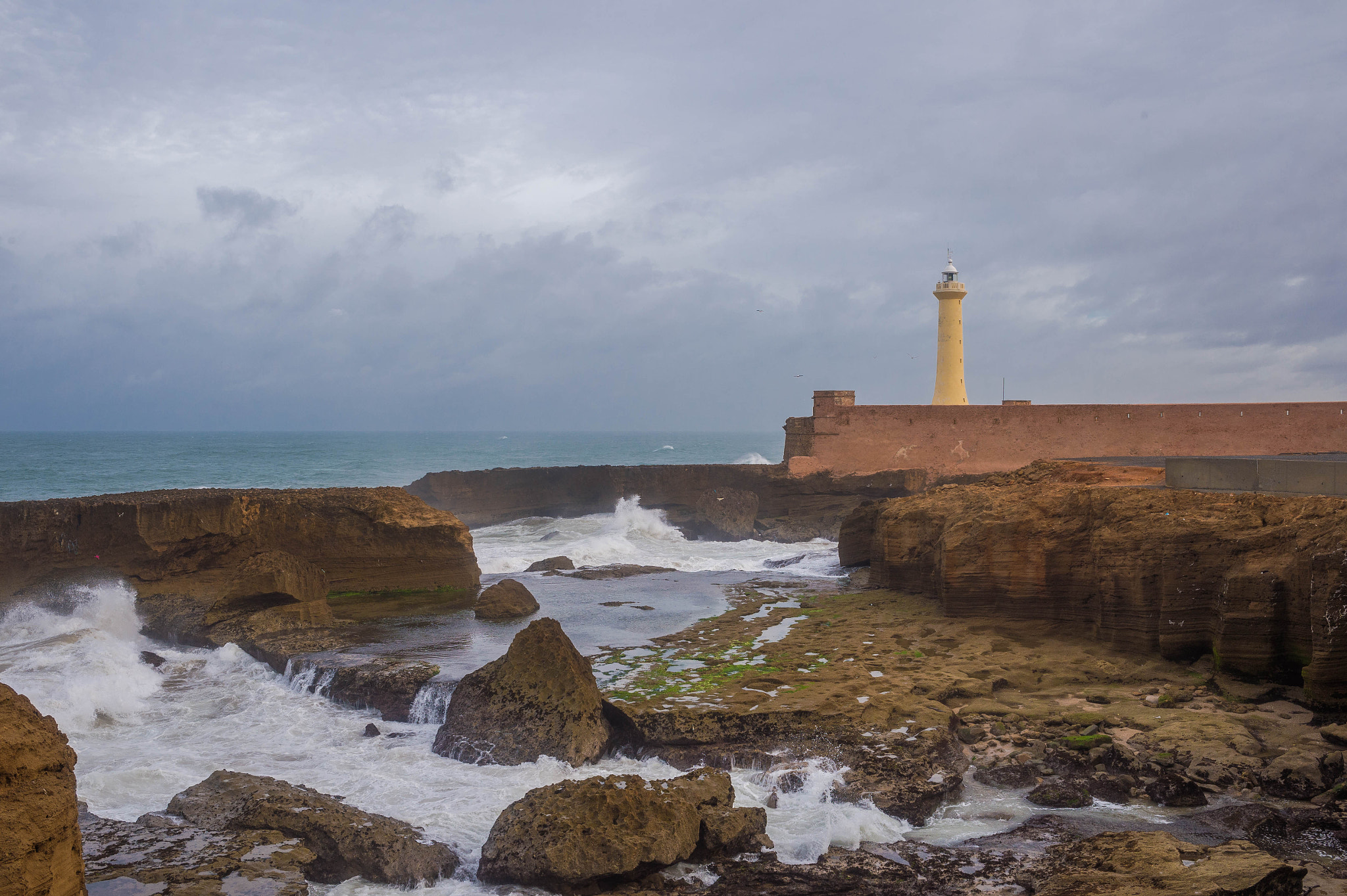 Nikon D4 + Nikon AF-S Nikkor 35mm F1.8G ED sample photo. Phare rabat photography