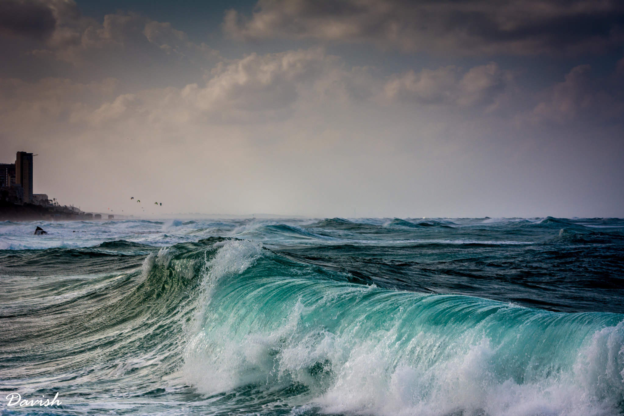 Sigma 70-200mm F2.8 EX DG OS HSM sample photo. Wave of storm photography
