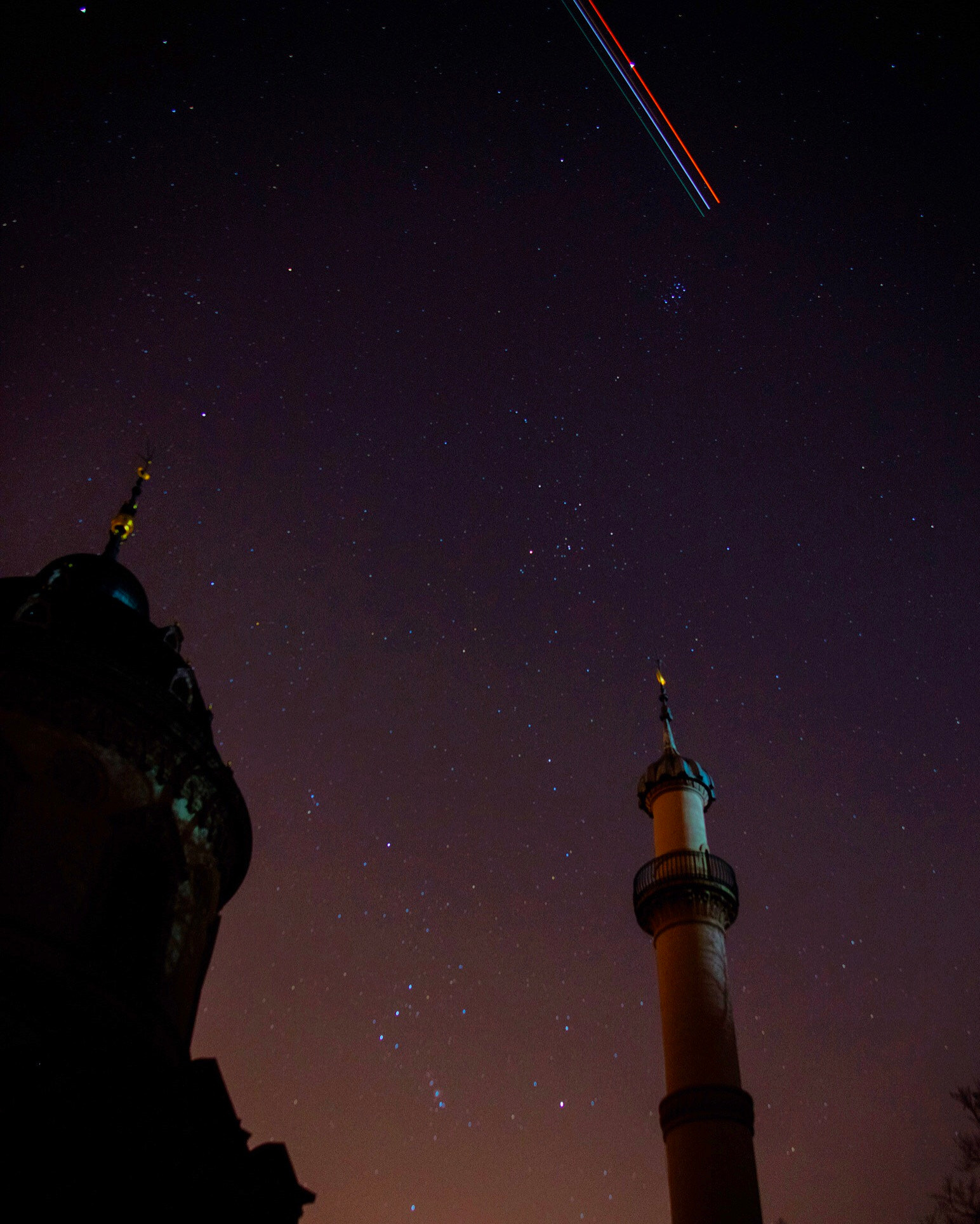 Canon EF 28-300mm F3.5-5.6L IS USM sample photo. Stars over the mosque in the schwetzingen castle park. +plane passing slowly. photography