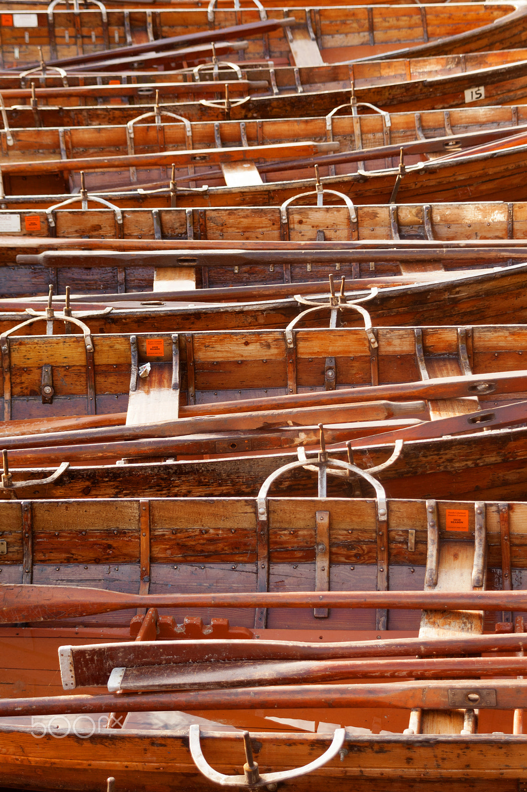 Tamron SP AF 28-105mm f/2.8 LD Aspherical IF sample photo. Rowing boats photography