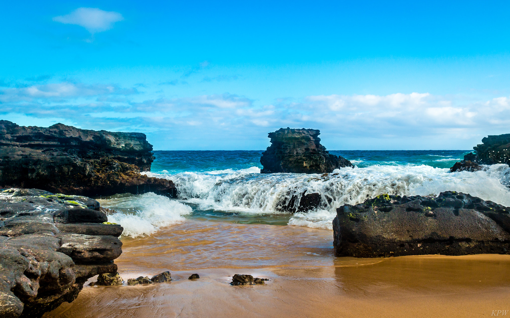 Canon EF 20mm F2.8 USM sample photo. Sandy beach photography