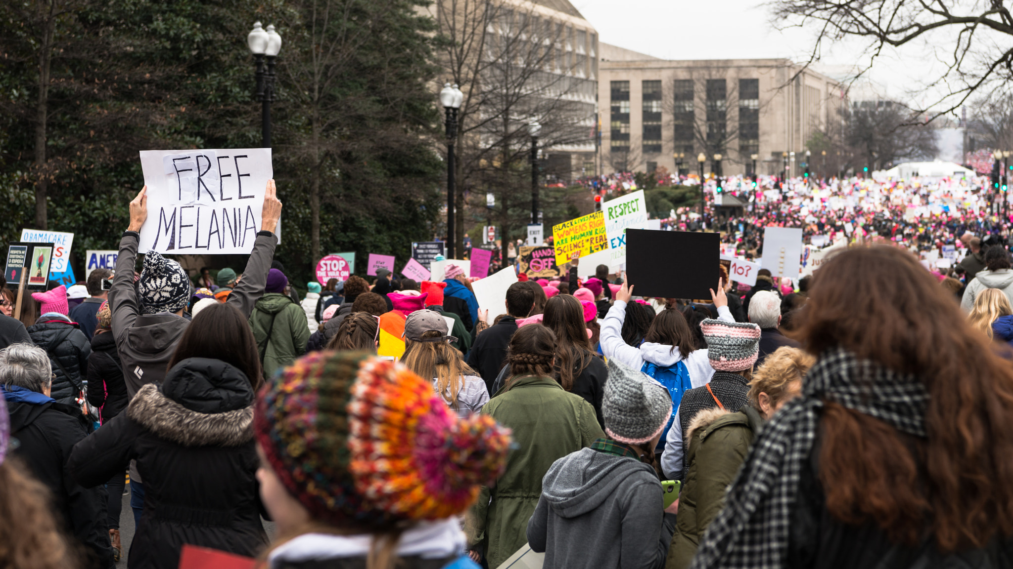 Nikon AF-S Nikkor 24-70mm F2.8E ED VR sample photo. Women's march on washington 02 photography