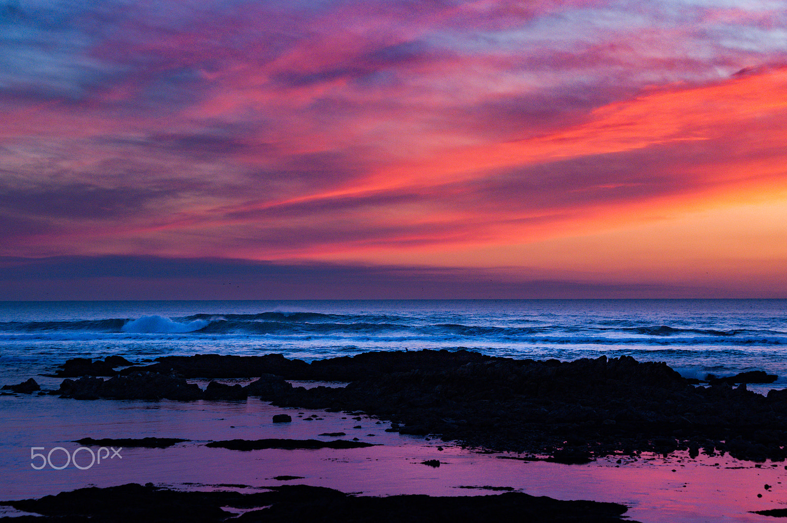 Nikon D5000 sample photo. Song for all seas, all ships photography