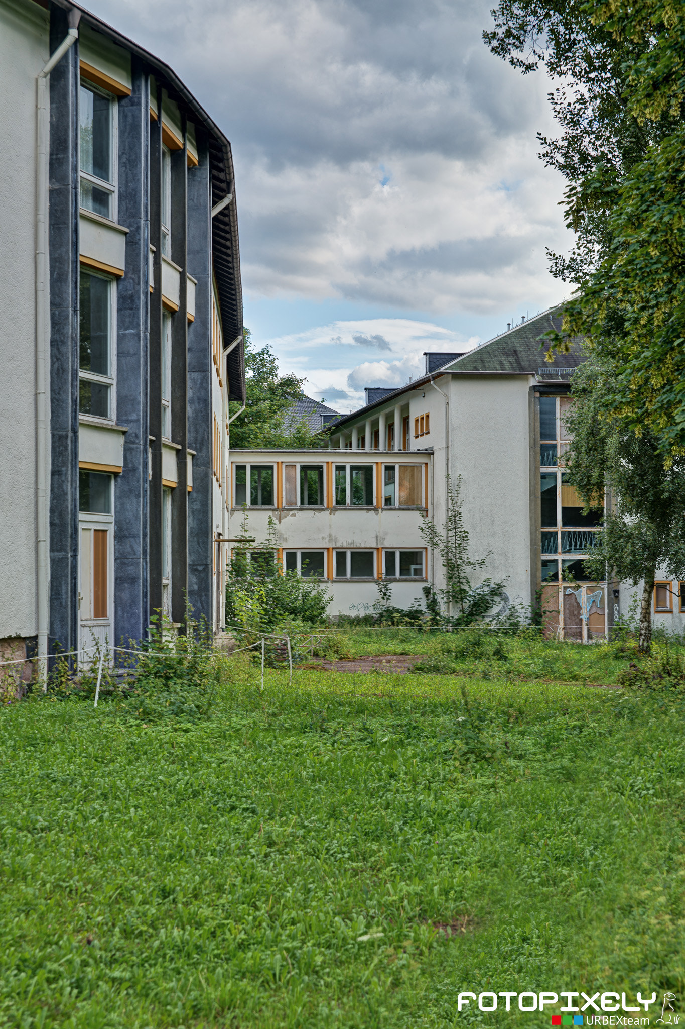 Sigma 24-70mm F2.8 EX DG HSM sample photo. Sanatorium photography