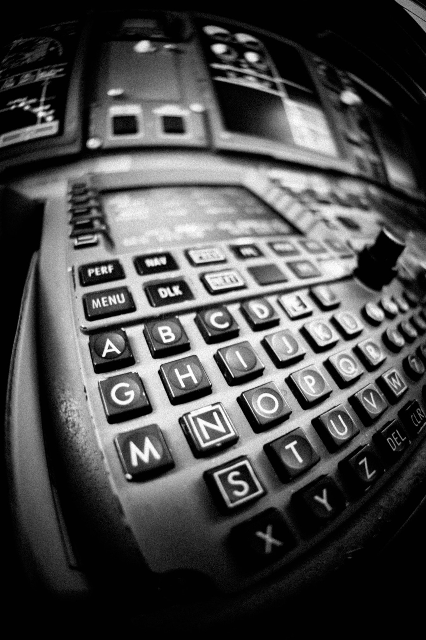 Nikon AF DX Fisheye-Nikkor 10.5mm F2.8G ED sample photo. The magic box photography