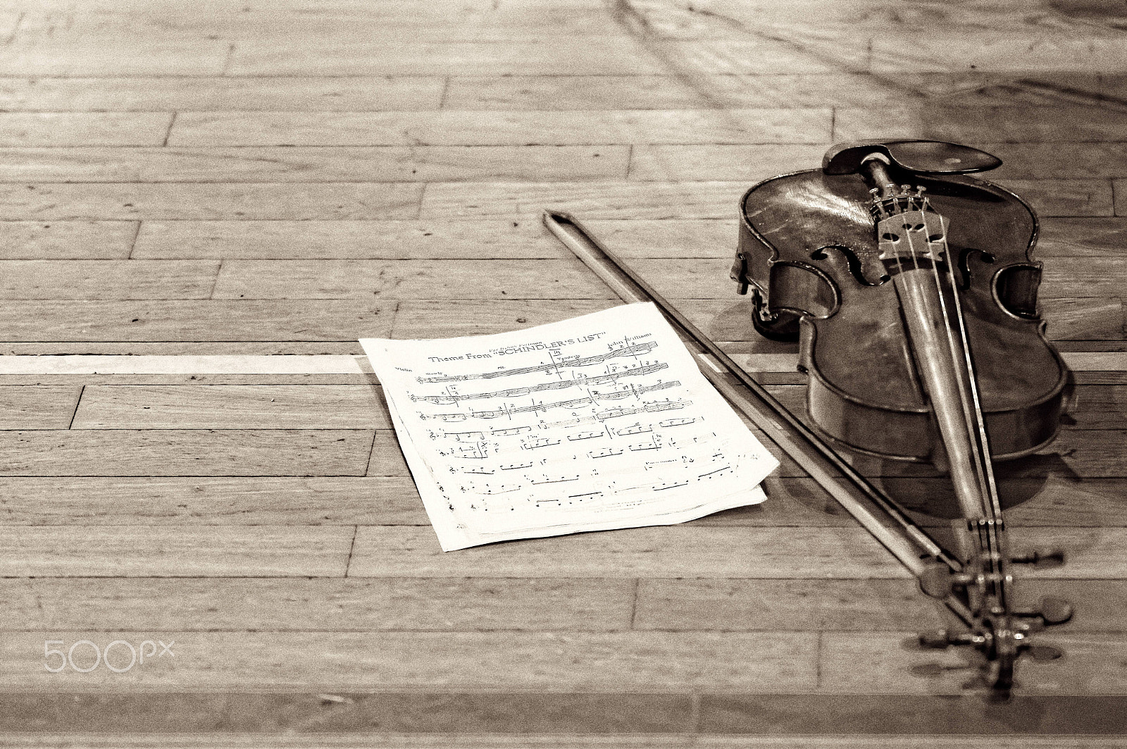 Pentax K-3 sample photo. Schindler's list violin photography