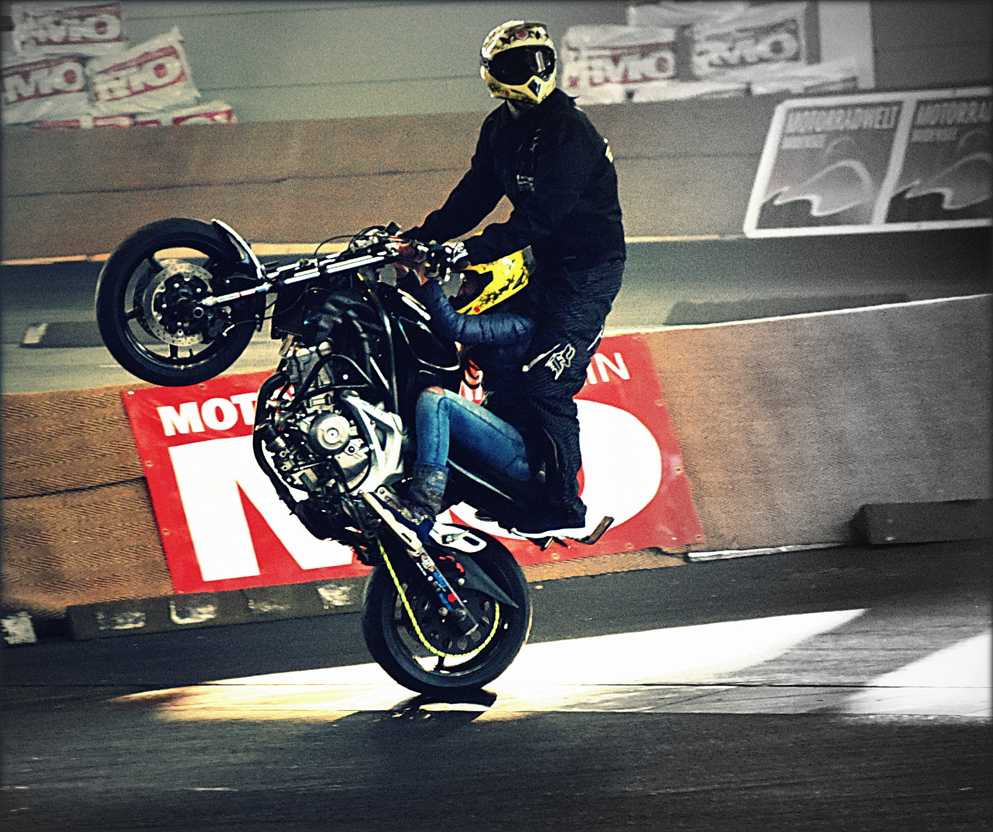 Nikon D810 sample photo. "show biking" photography