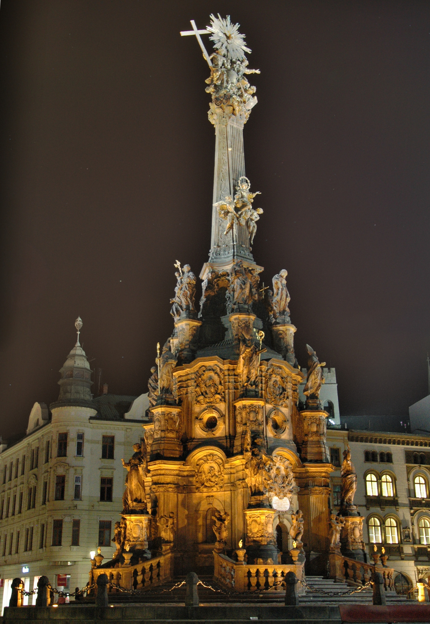 Nikon D70 sample photo. Holy trinity column / olomouc photography
