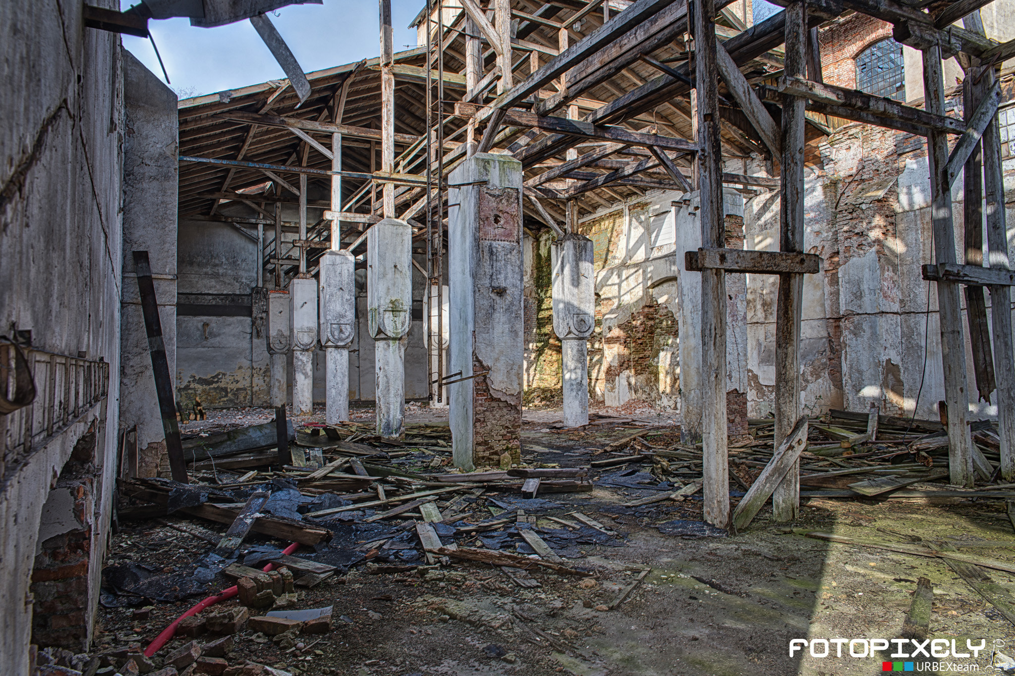 Sigma 24-70mm F2.8 EX DG HSM sample photo. Cukrovar / sugar factory photography