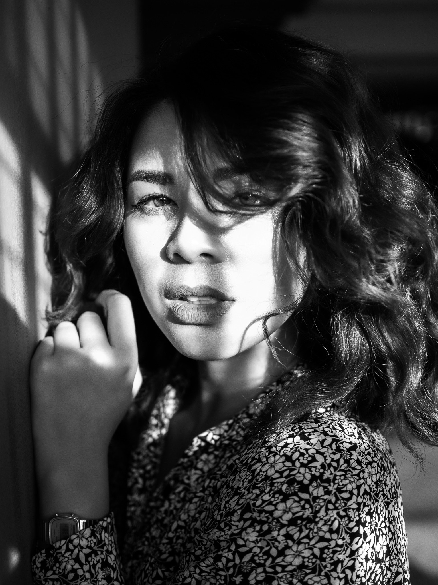 Olympus OM-D E-M5 II + Olympus M.Zuiko Digital 25mm F1.8 sample photo. Charmaine  in the parkdeck photography