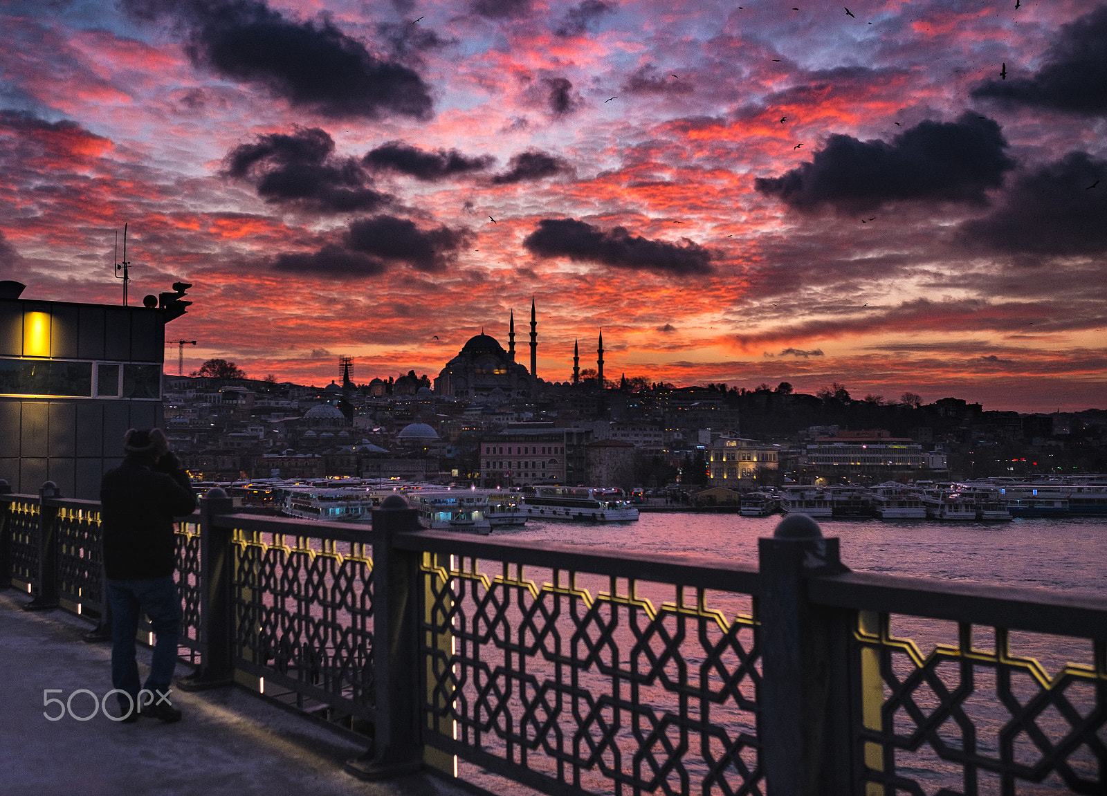 Fujifilm X-T10 + Fujifilm XF 23mm F1.4 R sample photo. Galata sunset photography