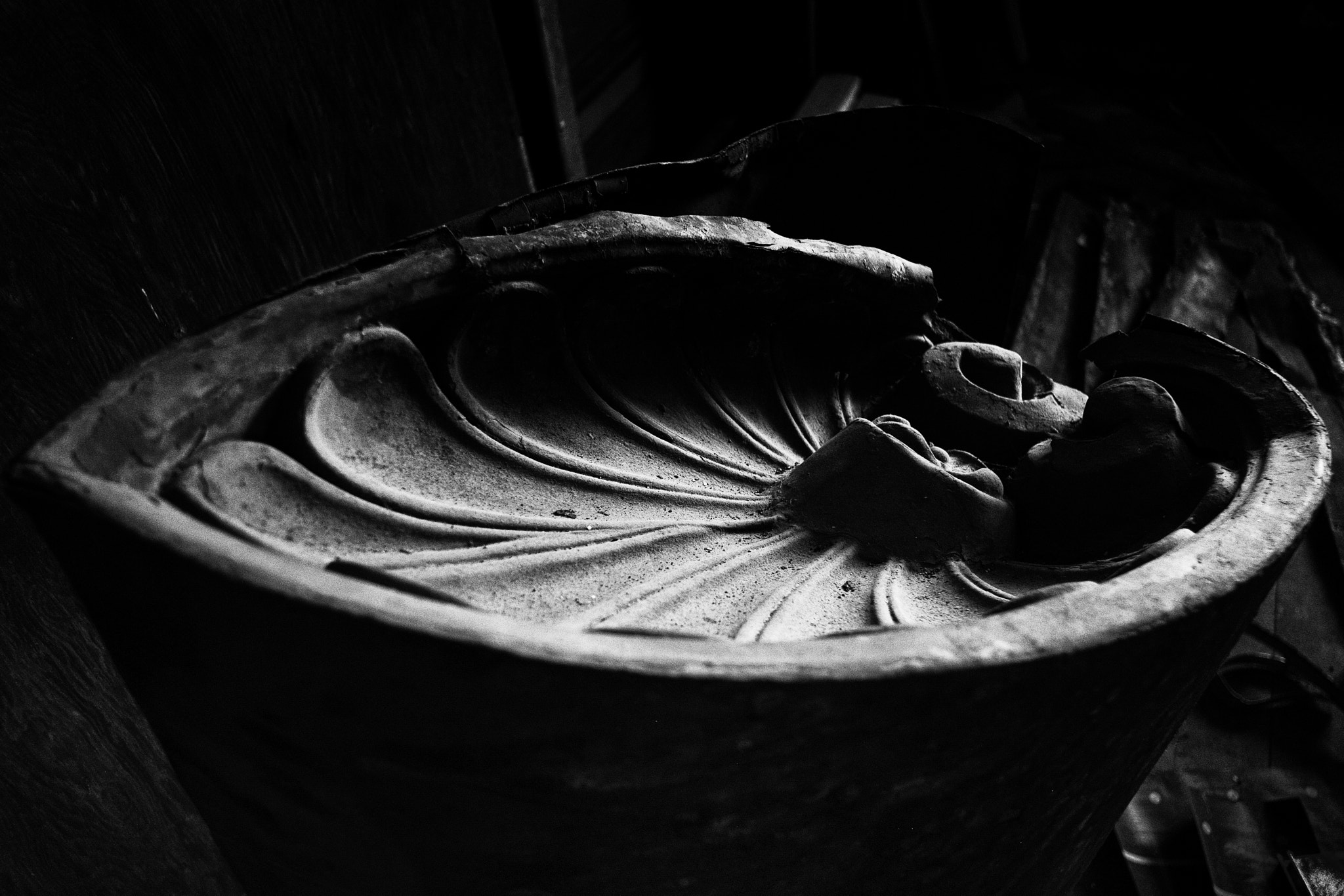 Fujifilm X-Pro2 + Fujifilm XF 18mm F2 R sample photo. Petrie facade part photography