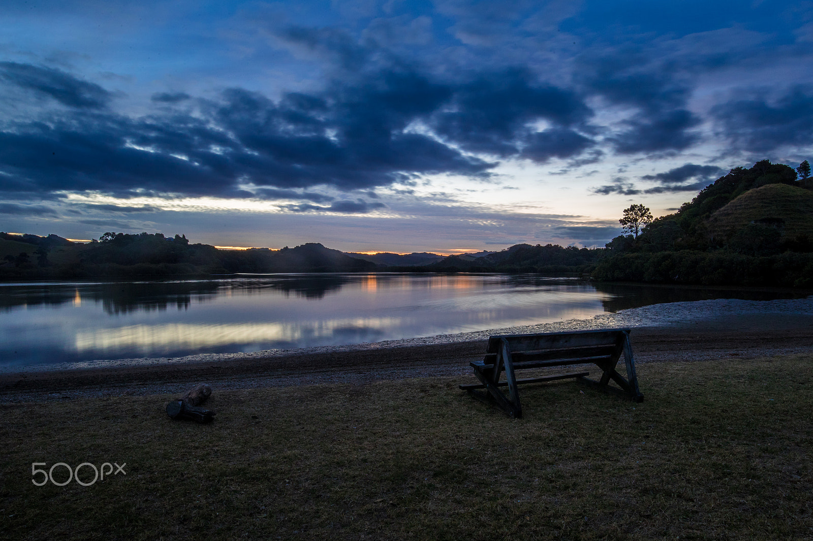 Canon EF 16-35mm F4L IS USM sample photo. Whananaki holiday park, new zealand photography