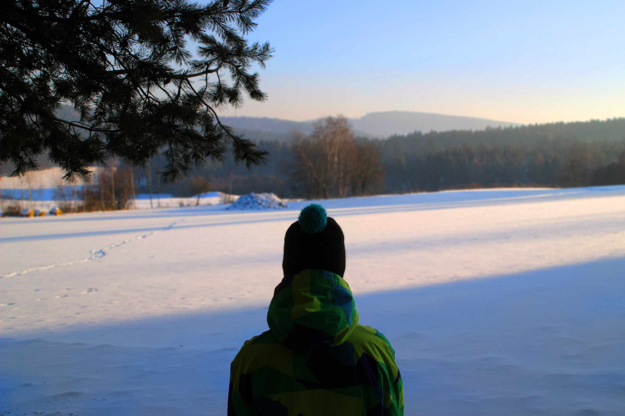 Canon EF 28-80mm f/3.5-5.6 USM sample photo. Winter photography