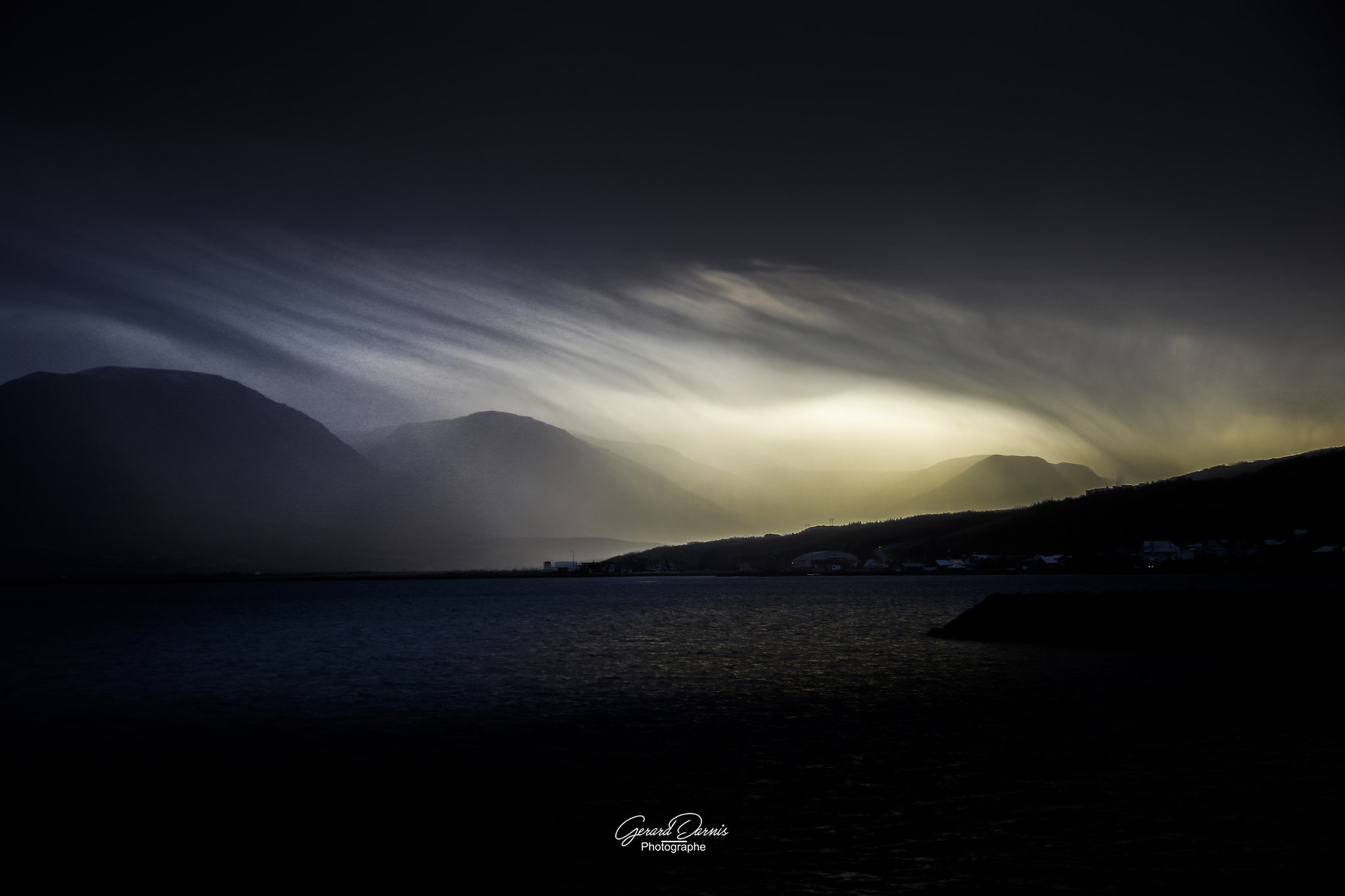 Canon EF-S 17-85mm F4-5.6 IS USM sample photo. The awakening of shadows photography