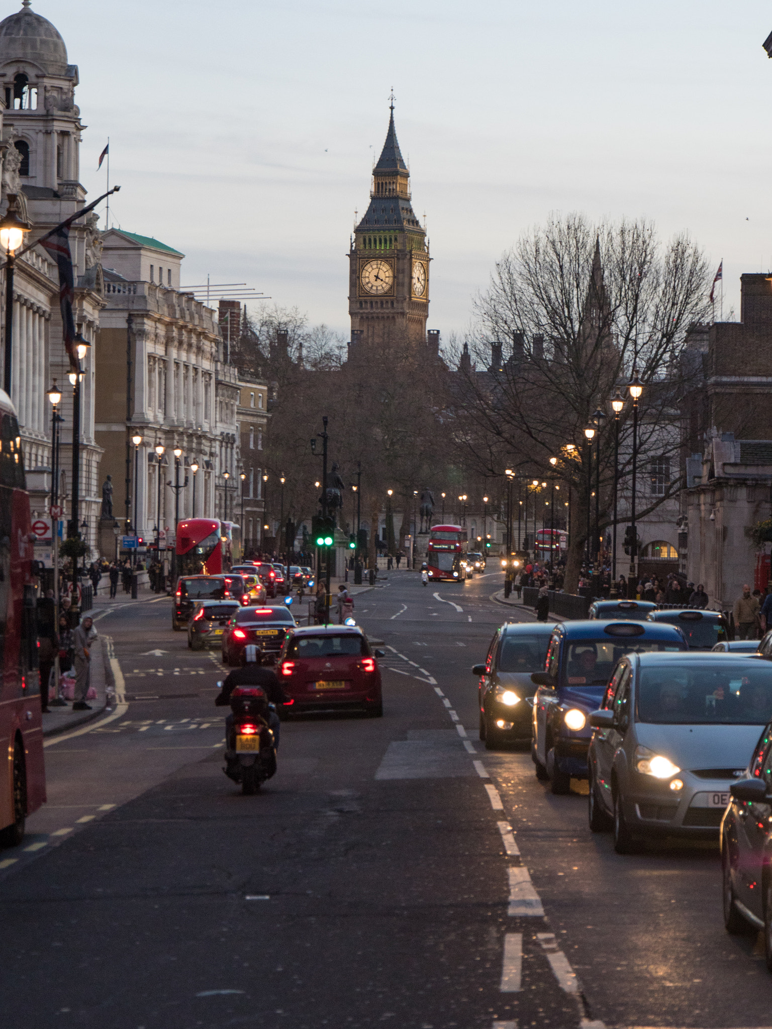 Panasonic Lumix DMC-GH4 + Panasonic Lumix G Vario 14-140mm F3.5-5.6 ASPH Power O.I.S sample photo. Whitehall street, london photography