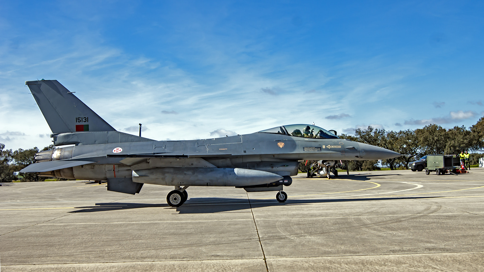 Sony Alpha DSLR-A390 sample photo. Lockheed martin f-16 am fighting falcon photography