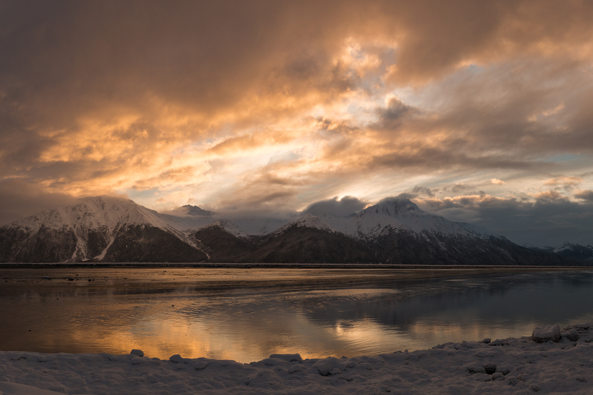 Sigma 24mm F1.4 DG HSM Art sample photo. Sunset painted clouds photography