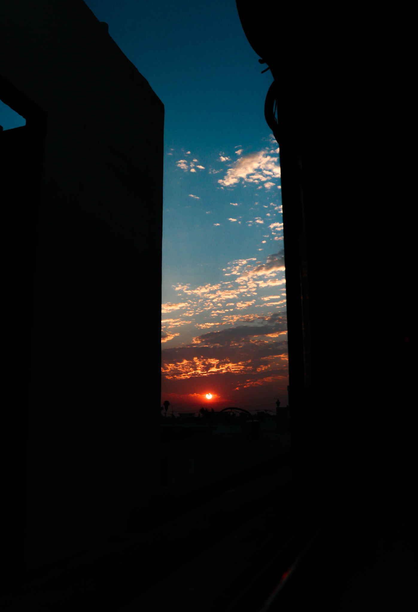 Canon EOS M sample photo. Sun photography