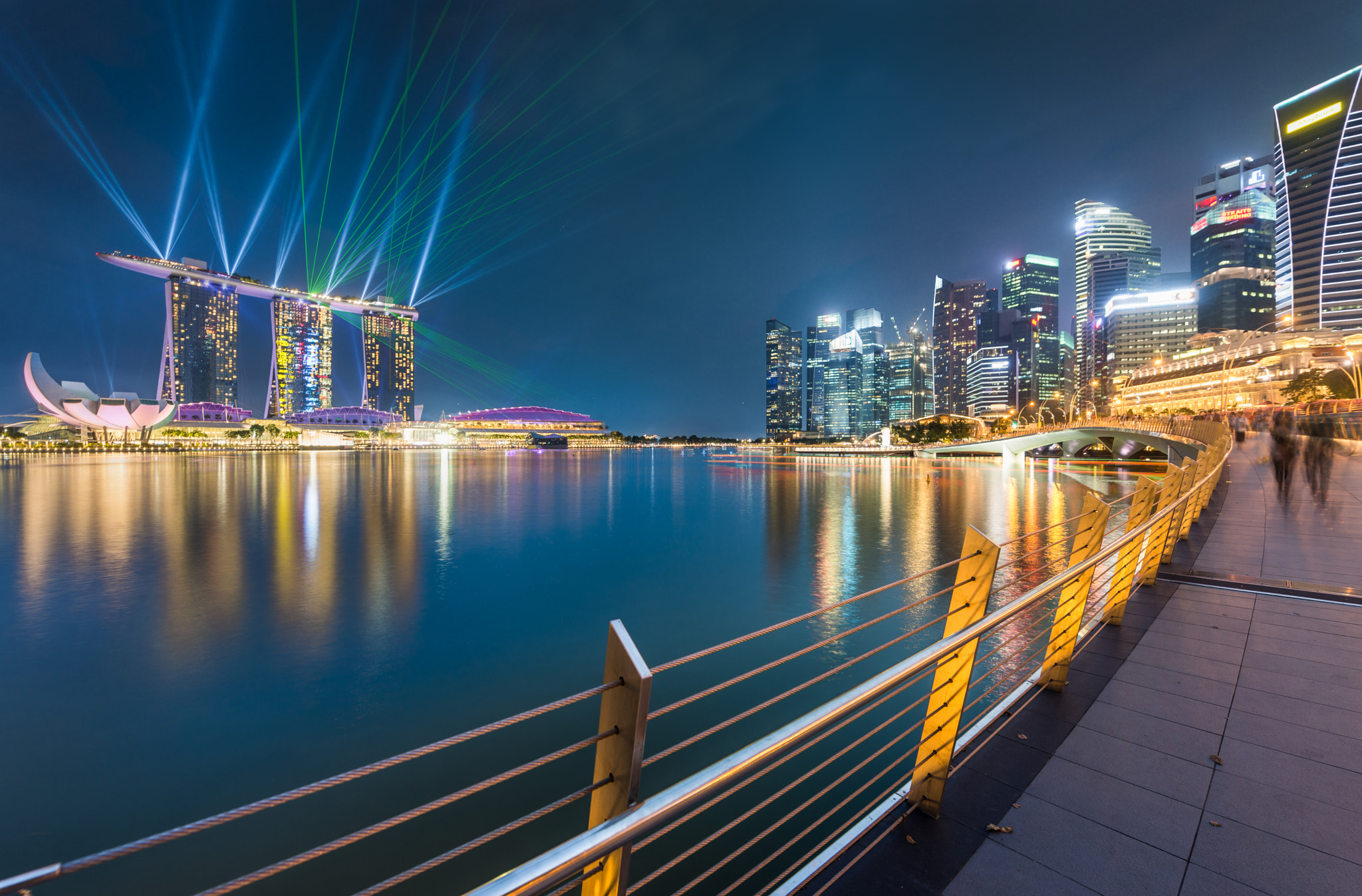 Nikon AF-S Nikkor 14-24mm F2.8G ED sample photo. Jubilee bridge feat. laser show photography
