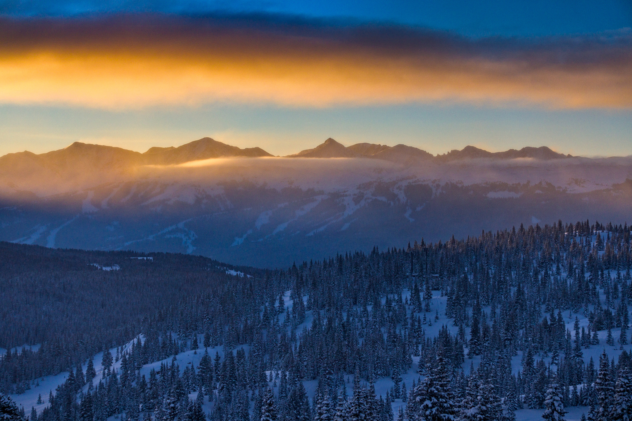 Sony a6300 + Sony E 55-210mm F4.5-6.3 OSS sample photo. Copper mountain colorado mountain sunrise winter photography
