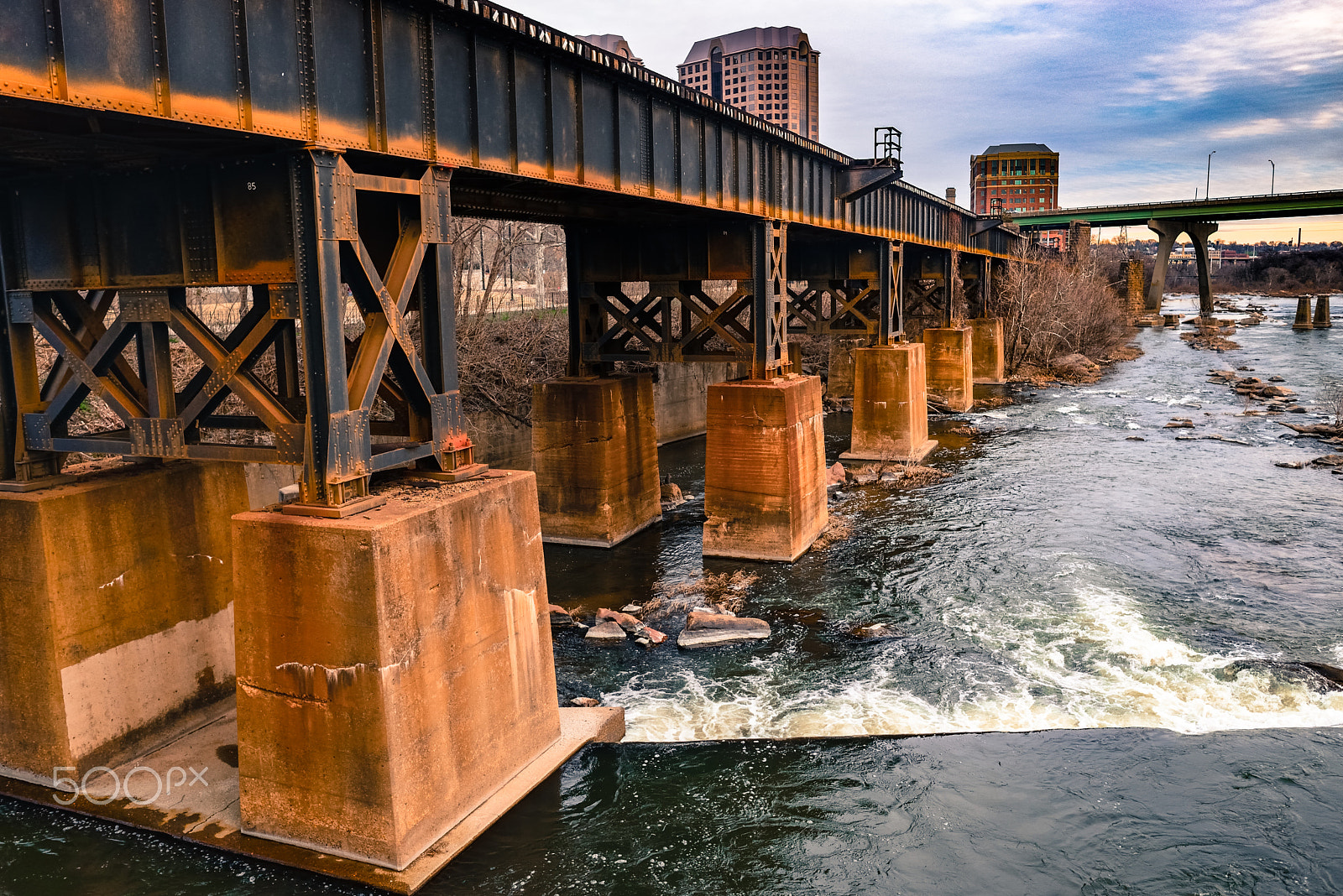 Nikon D610 + Nikon AF-S Nikkor 28mm F1.8G sample photo. Csx railroad over james river photography